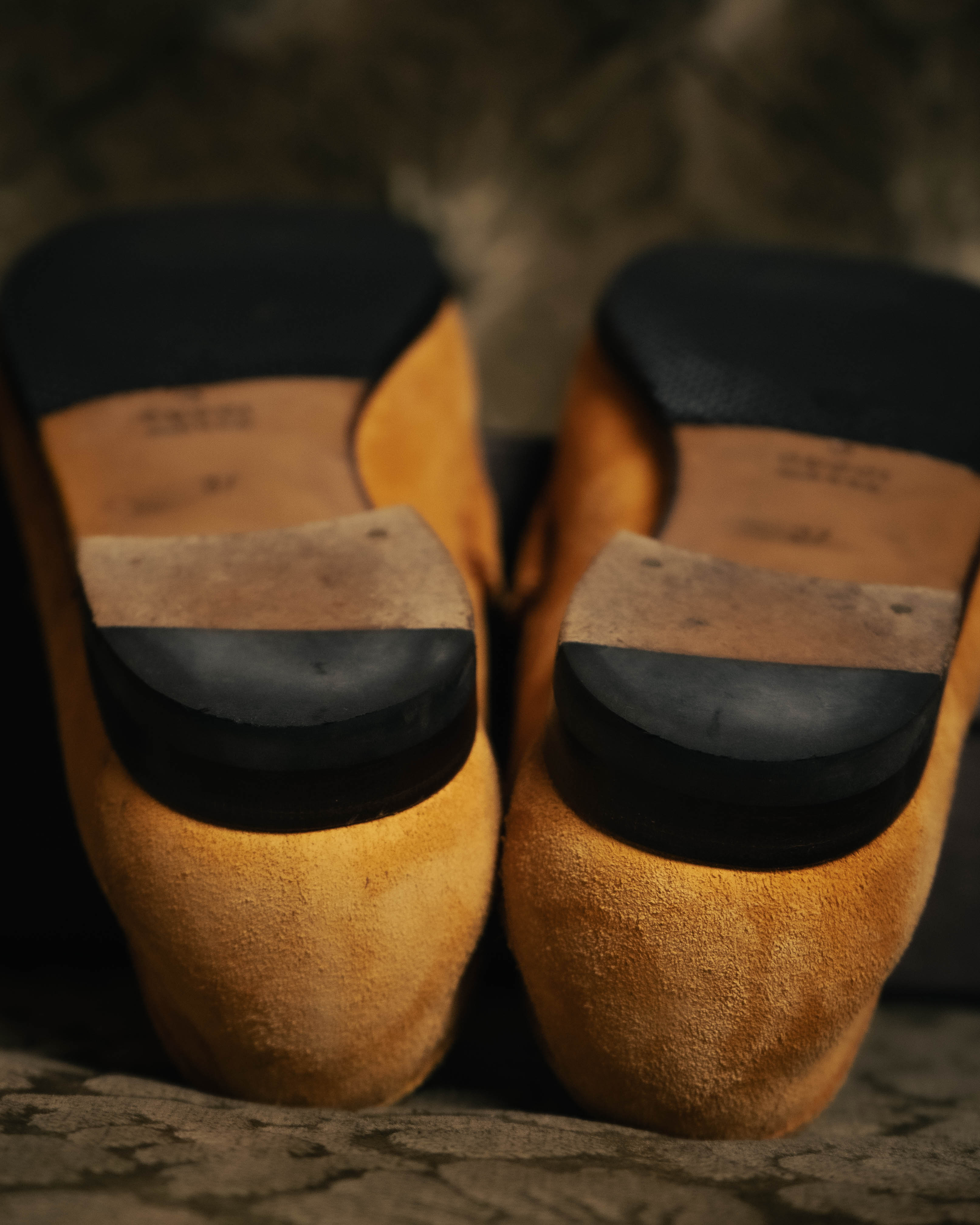 "GUCCI" 10's Camel suede horsebit loafers