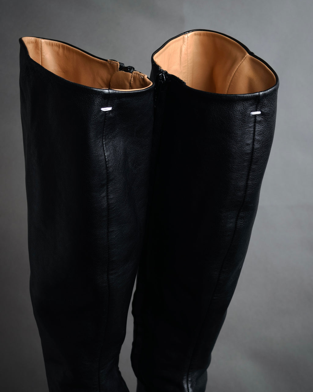 –SPECIAL– “Maison Margiela” 2020’s Tabi knee high boots