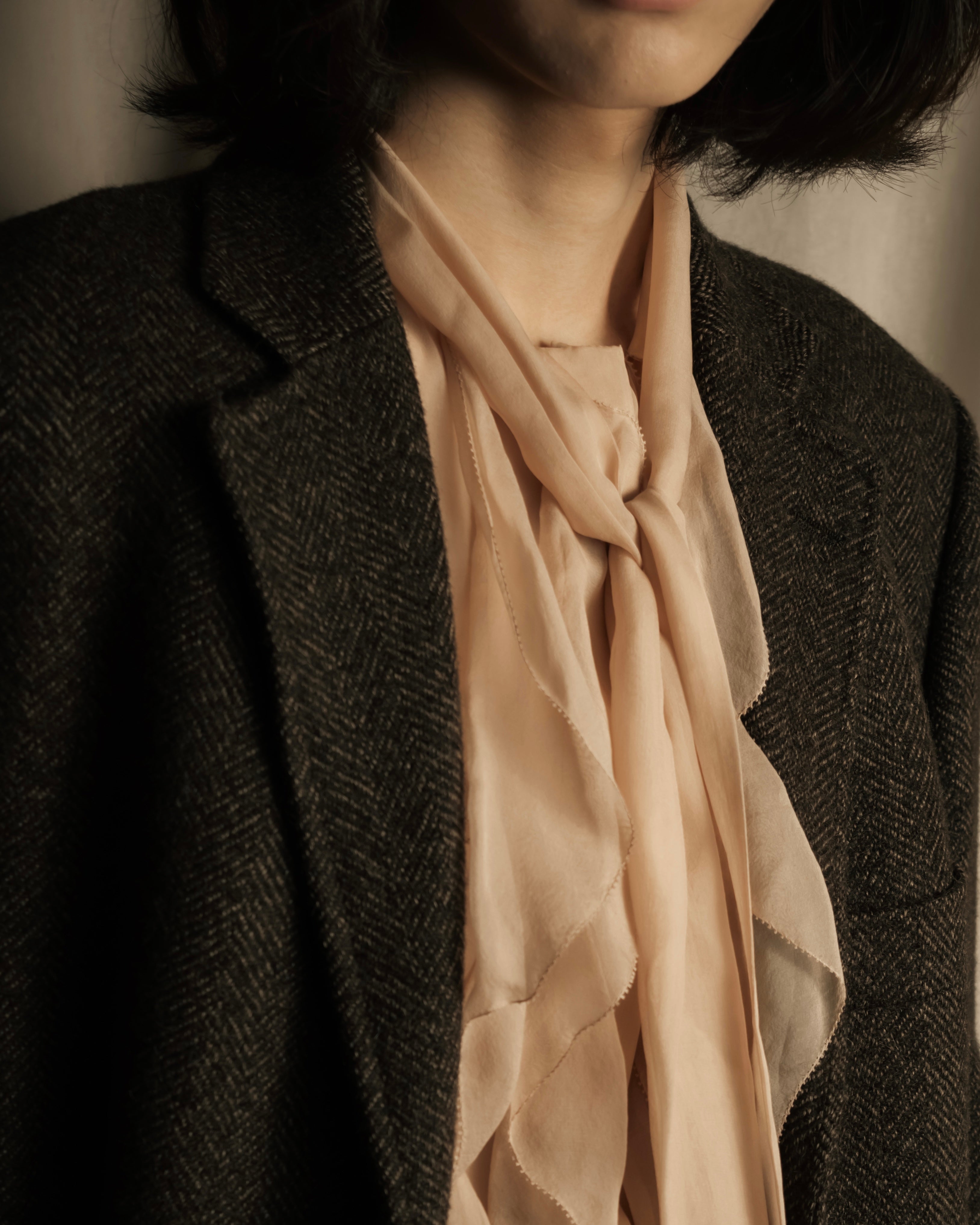 "VALENTINO" Ruffle detail sheer bowtie blouse