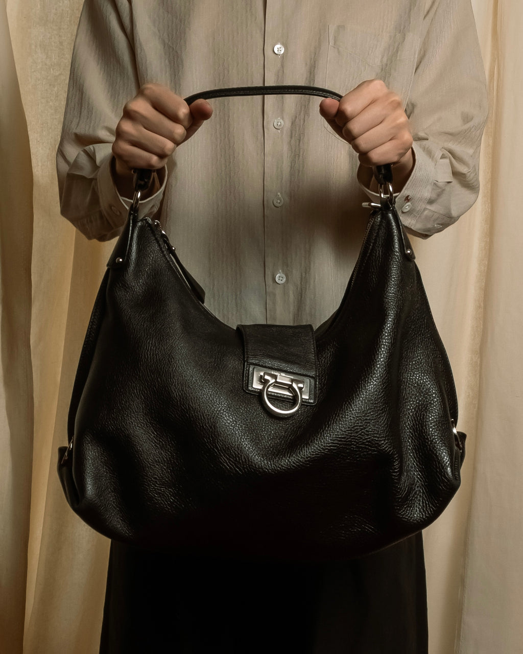 "Salvatore Ferragamo" Gancini motif draping leather bag