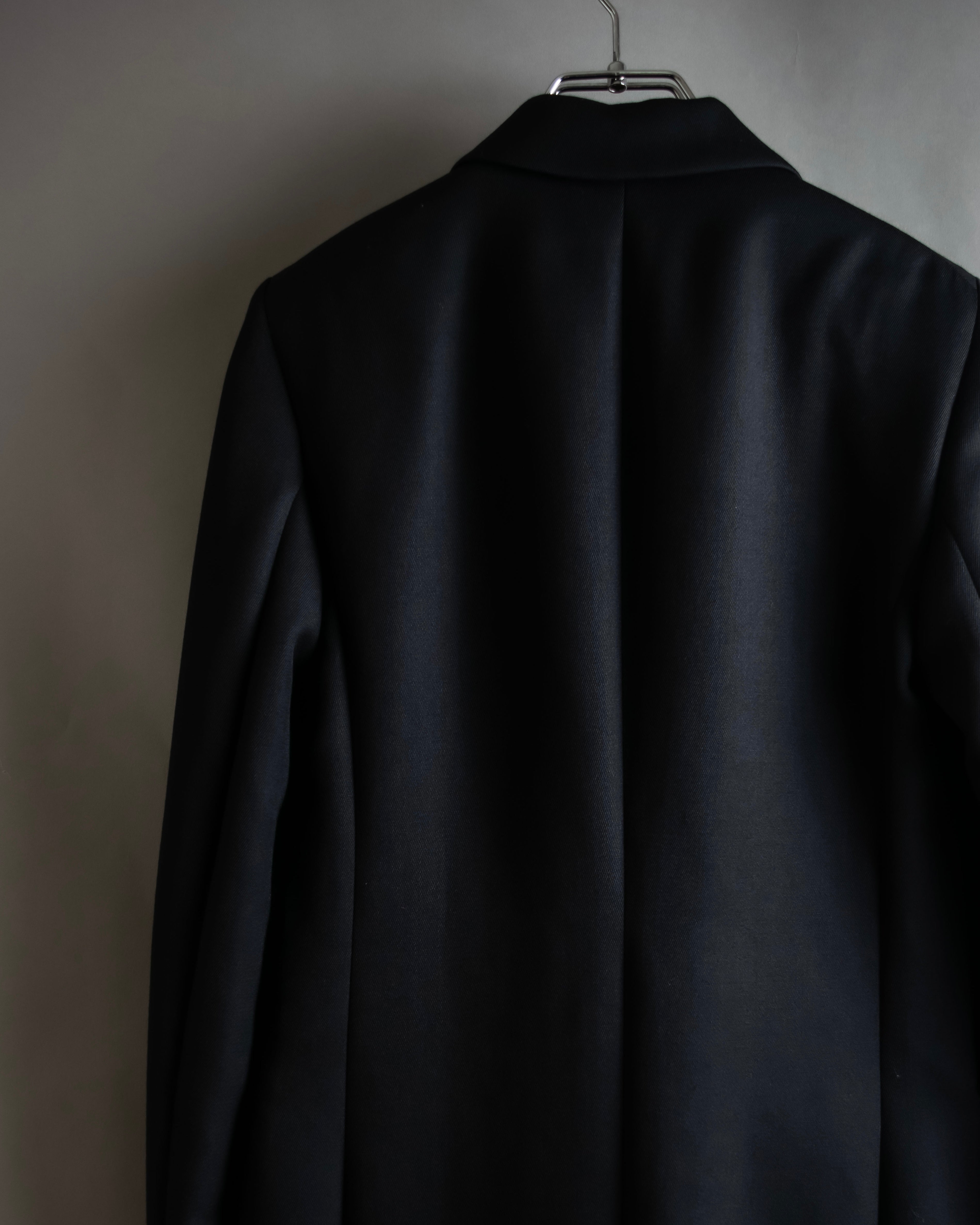 "HUGO BOSS" Satin switch lapel shaped tailored coat