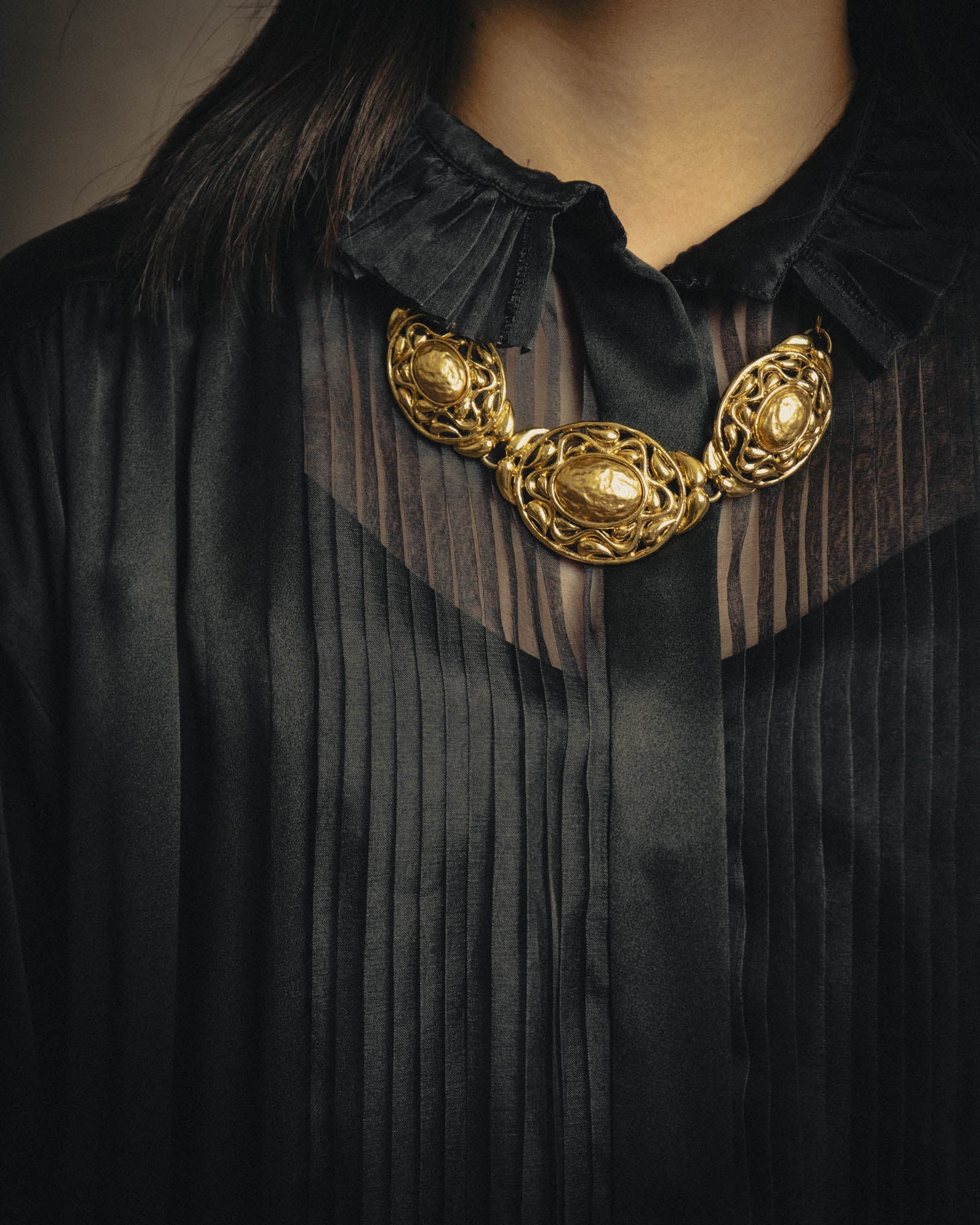 -SPECIAL- “YVES SAINT LAURENT” 80’s-90’s Baroque statement necklace