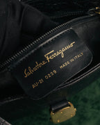 "Salvatore Ferragamo" 90's-00's Croc embossed leather shoulder bag