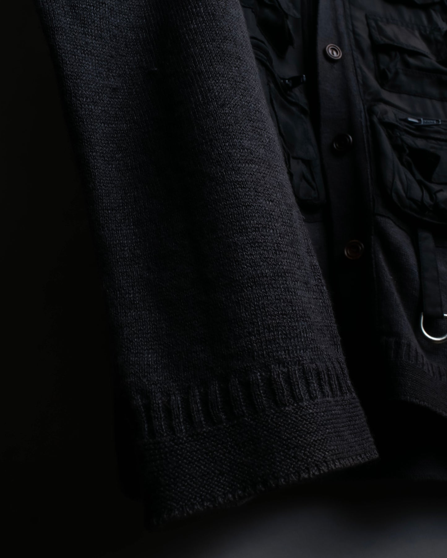 "MIHARA YASUHIRO" Military vest docking design V-neck cardigan