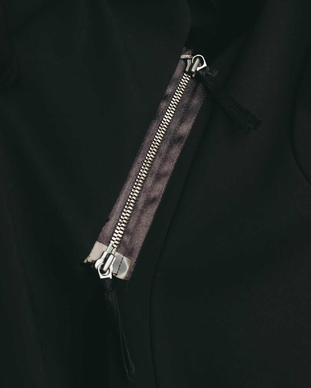 “VALENTINO” 2015-2018 Draped ruffle long coat