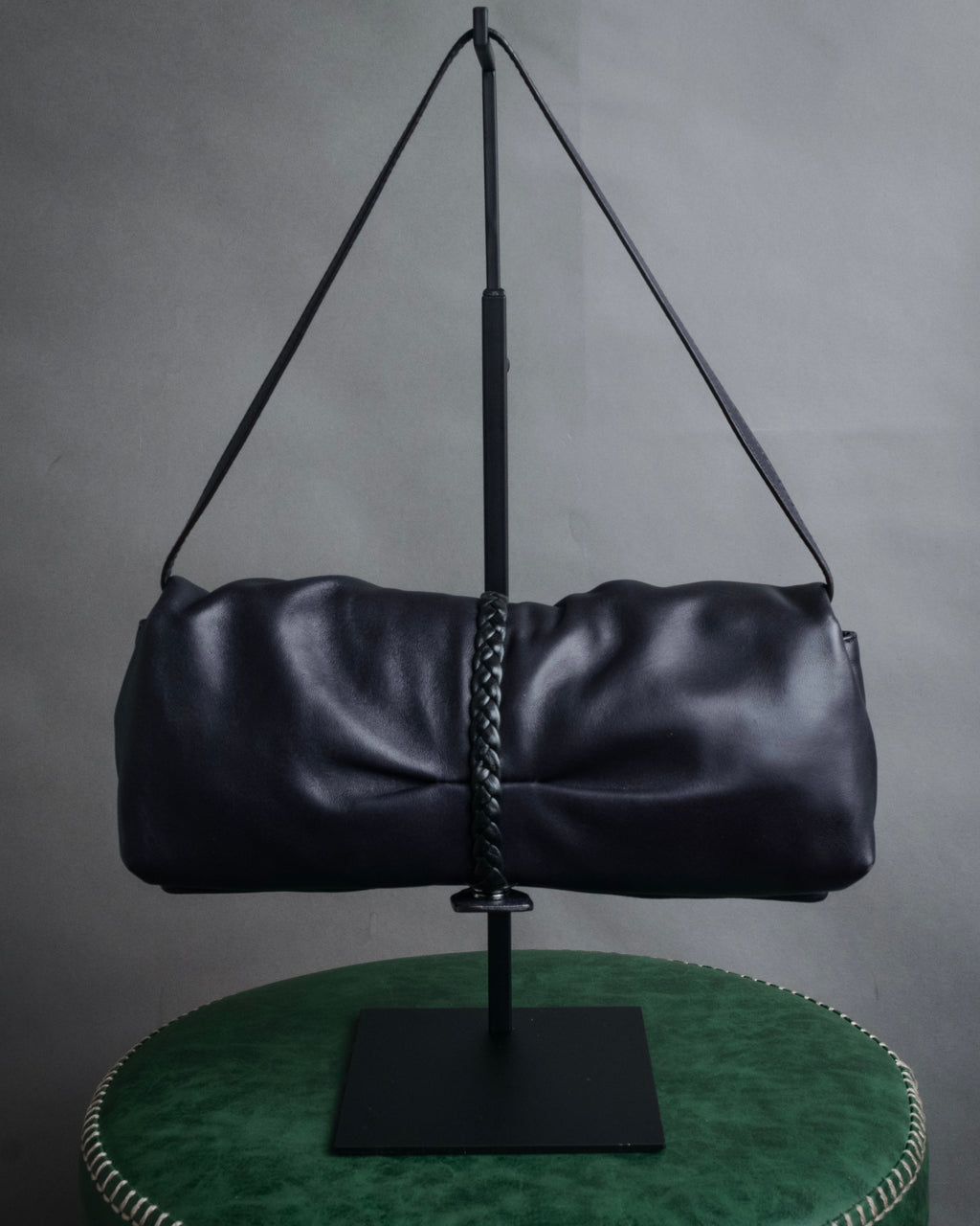 -SPECIAL- “Salvatore Ferragamo” 2010’s Floral leather draped shoulder bag