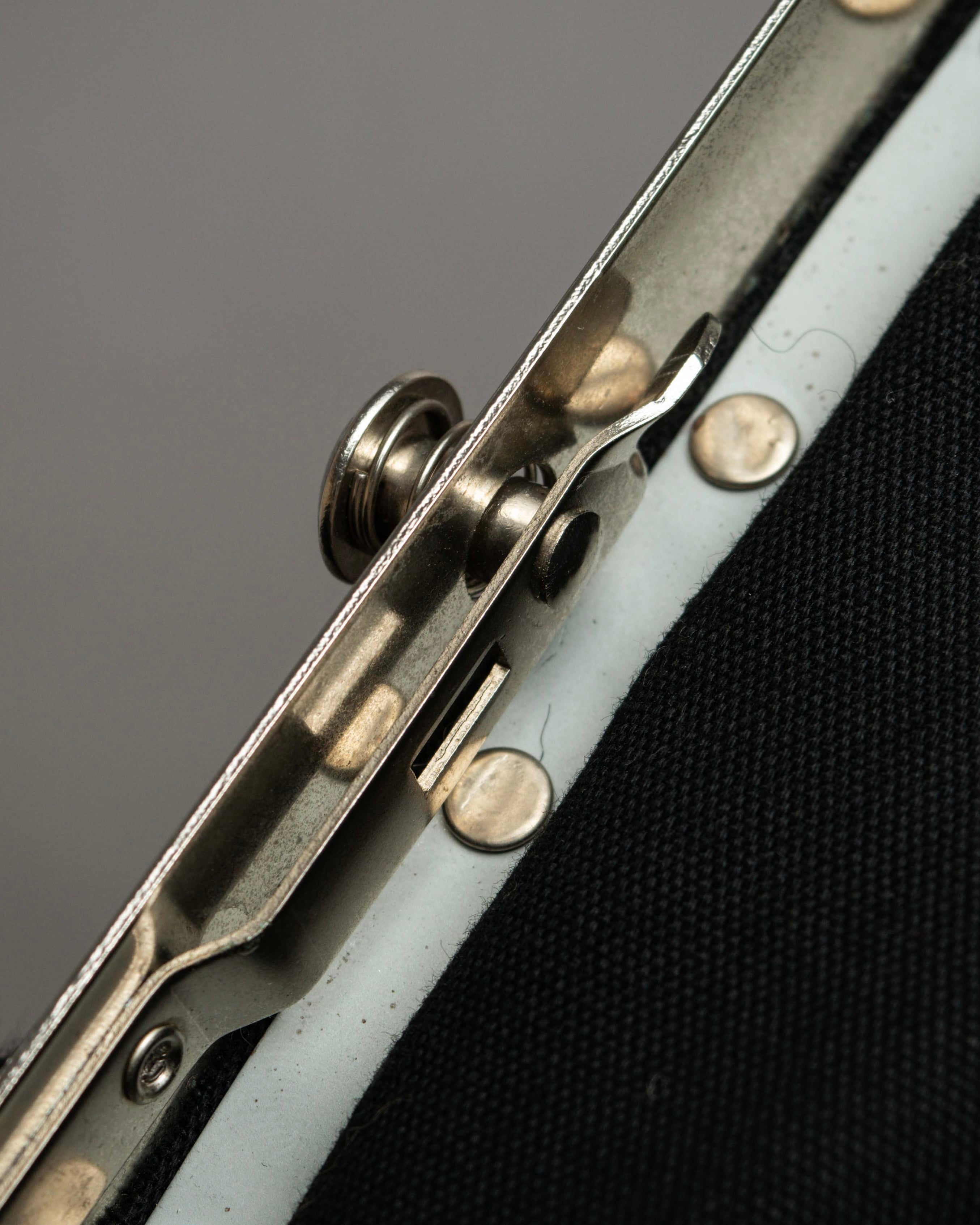 "JUNYA WATANABE COMME des GARCONS" Mixed tweed gathered detail clasp bag