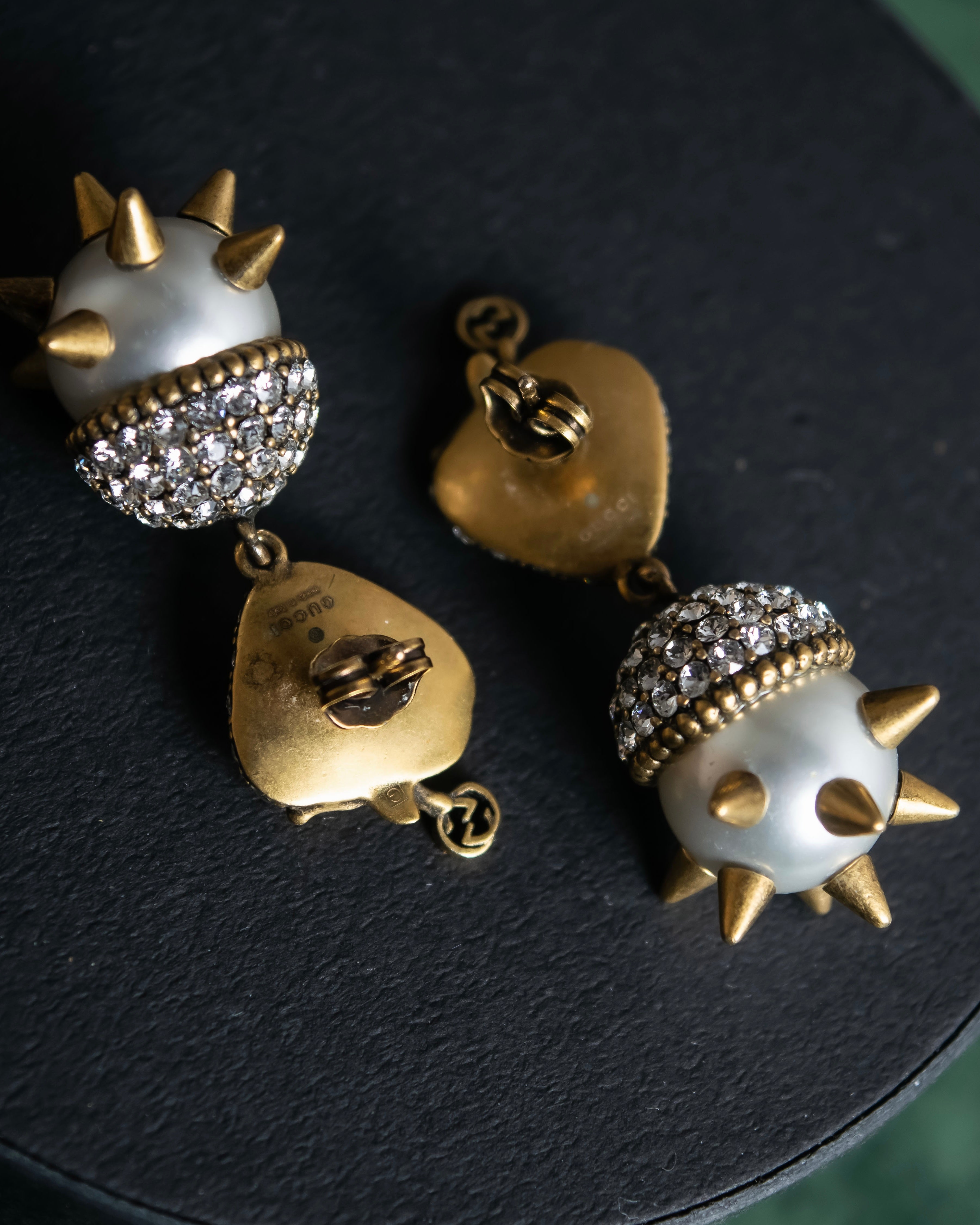 "GUCCI" Strawberry＆spike motif rhinestone earrings