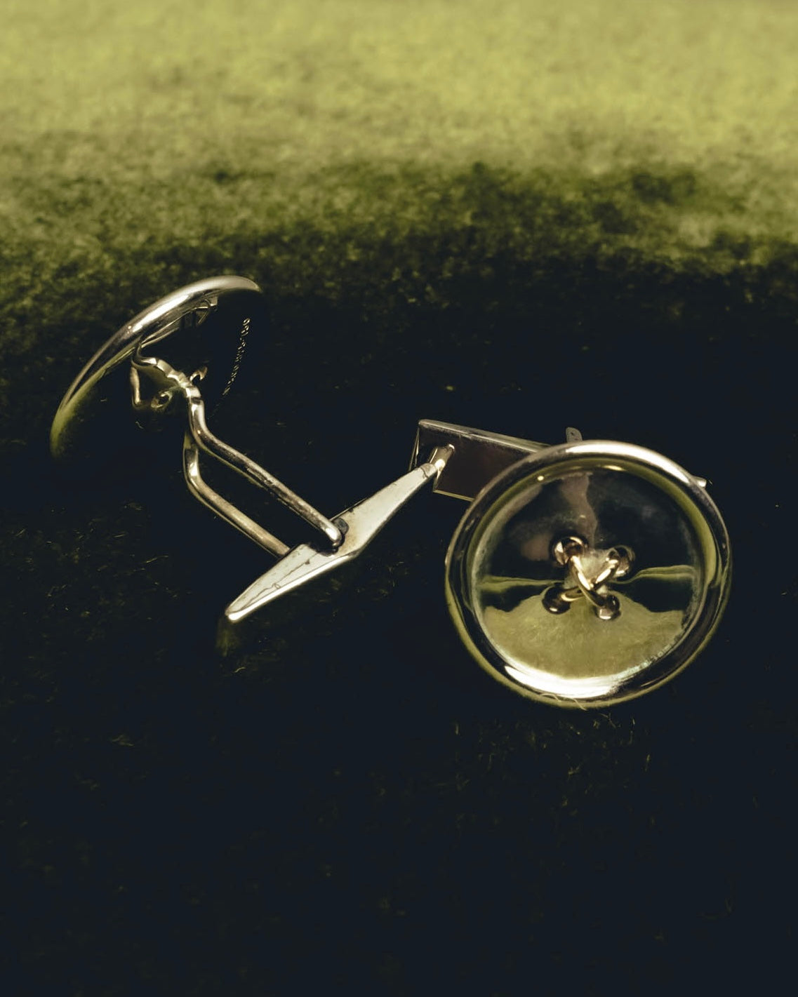 "Tiffany & Co." 90's-00's Sterling silver knot cufflinks