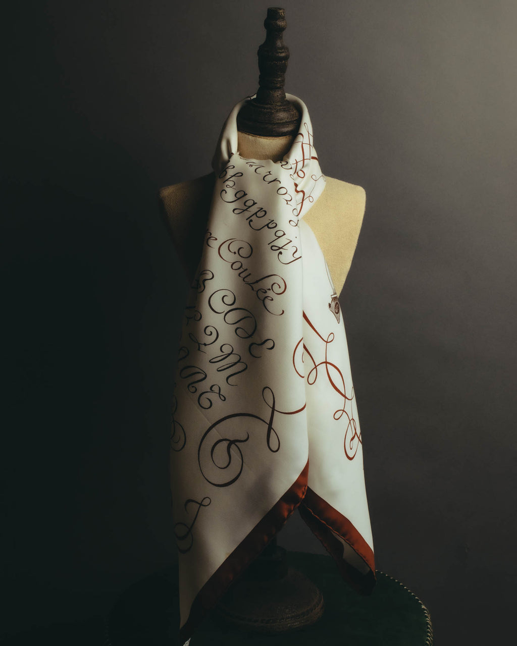 "Hermès" 90's Calligraphy print silk scarf