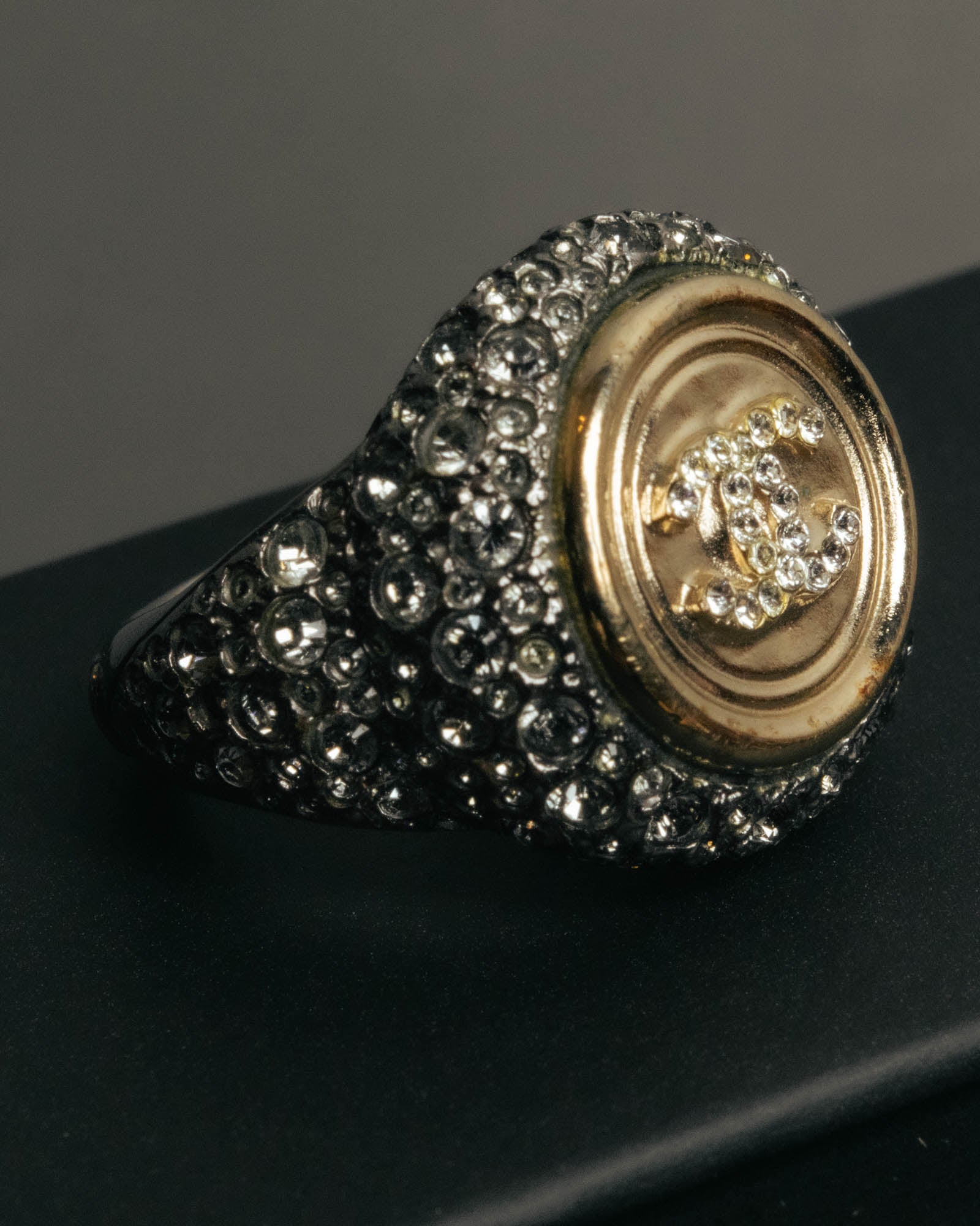 –SPECIAL– "CHANEL" 2021SS  Sparkling rhinestone cc ring