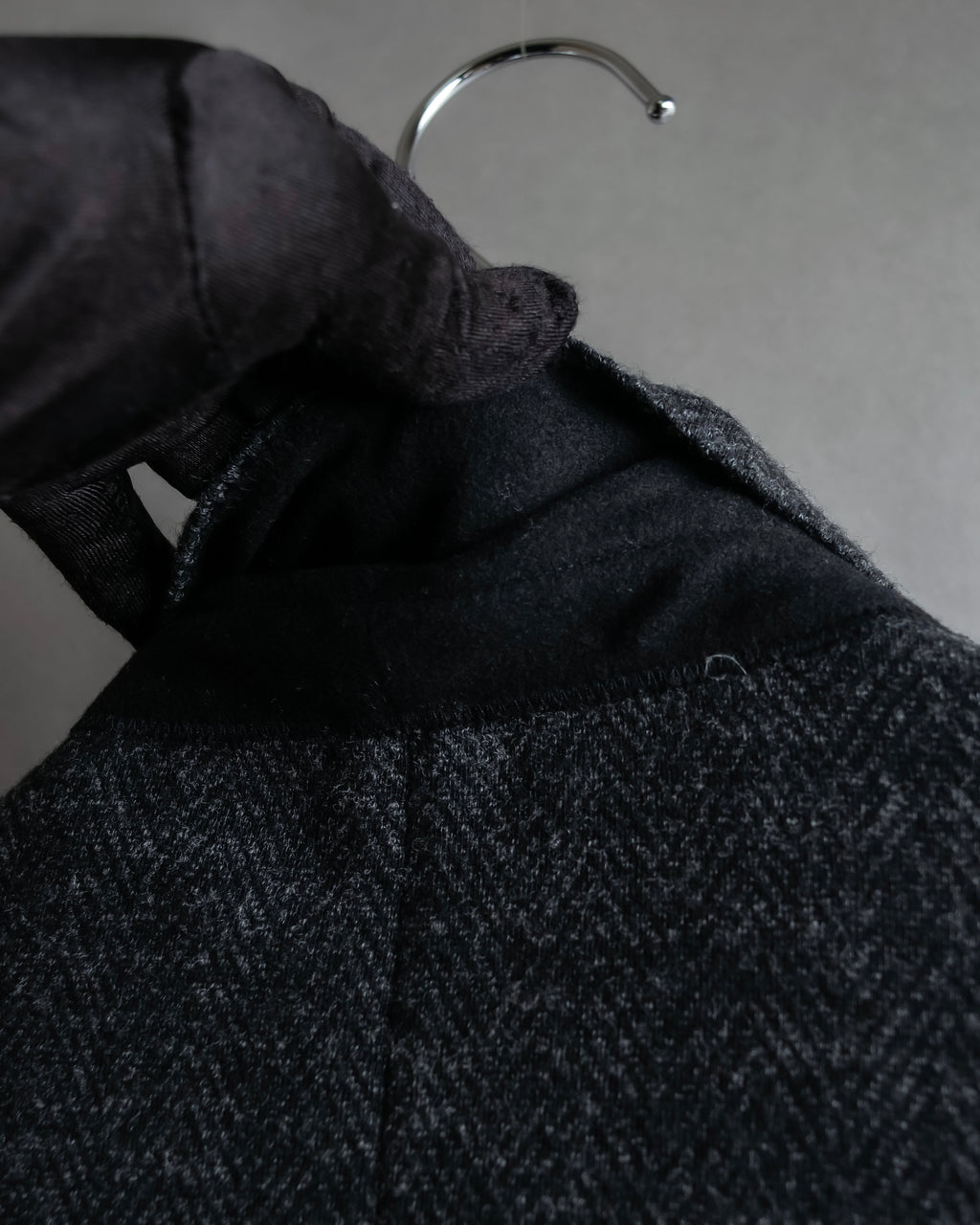 "POLO Ralph Lauren" Herringbone weave charcoal gray tailored jacket