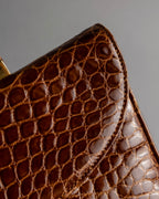 "Franco Parmiggiani" Turn lock design crocodile texture hand bag