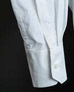 "Bruno Pieters." 2-way collar design stand-up collar dress shirt
