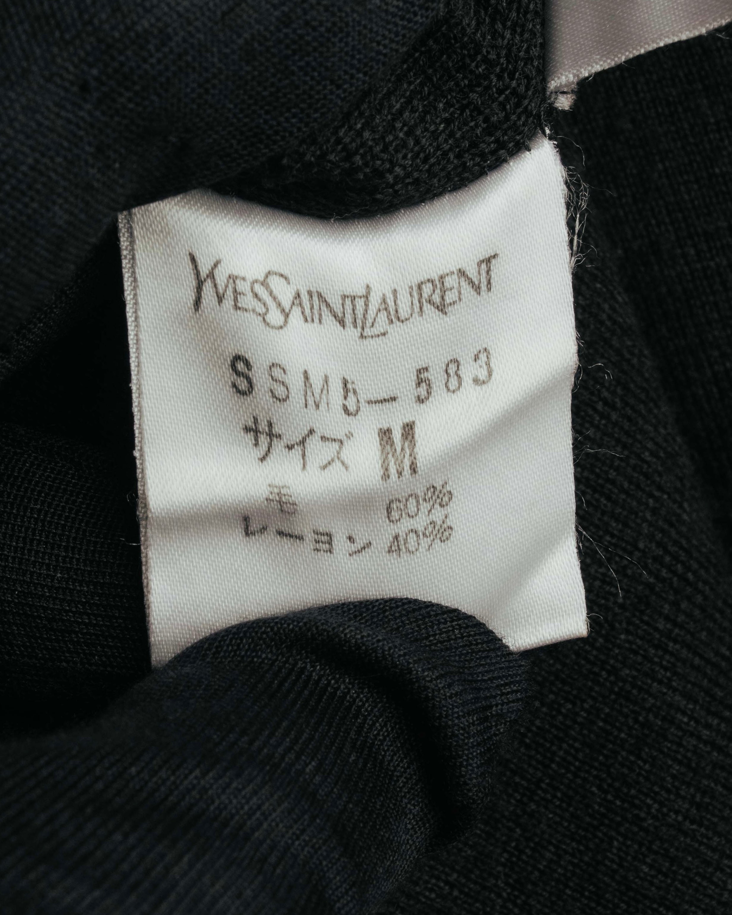 -SPECIAL- “Yves Saint Laurent” 90’s crochet collar pearl button knit pullover