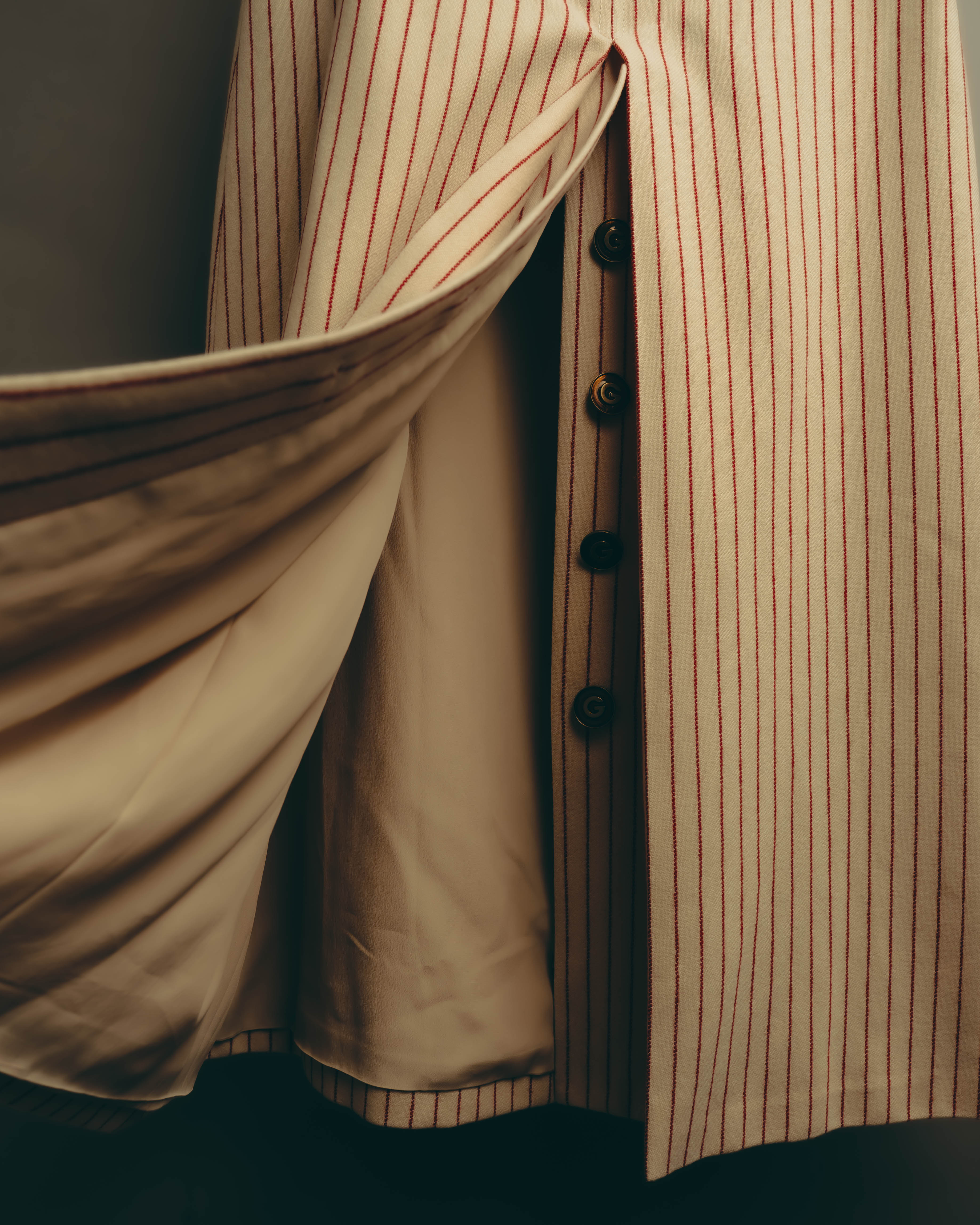 -SPECIAL- “GUCCI” 2015-2022 vintage inspired horsebit striped wool skirt