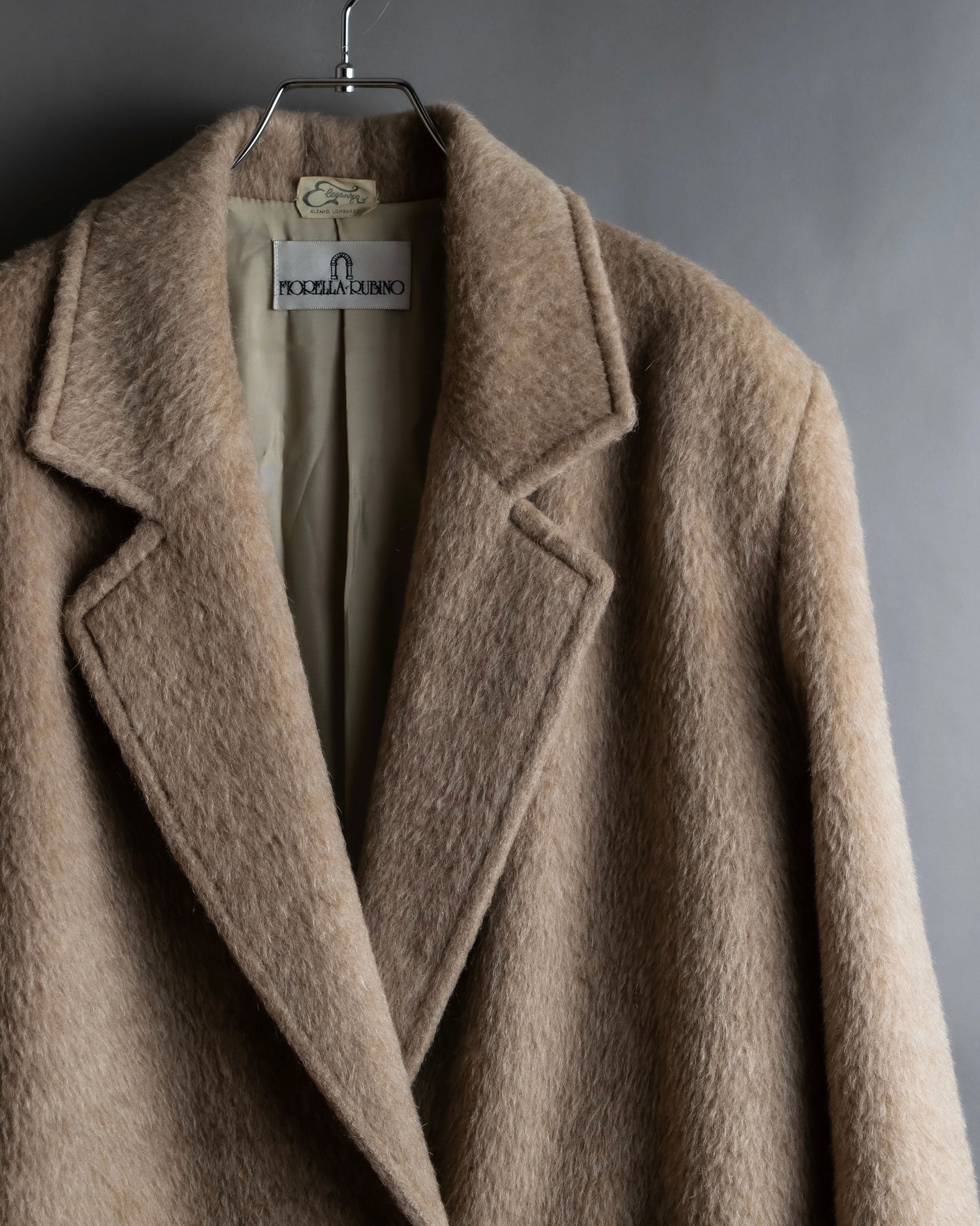 "FIODELLA RUBINO" Brushed beige double breasted chester coat