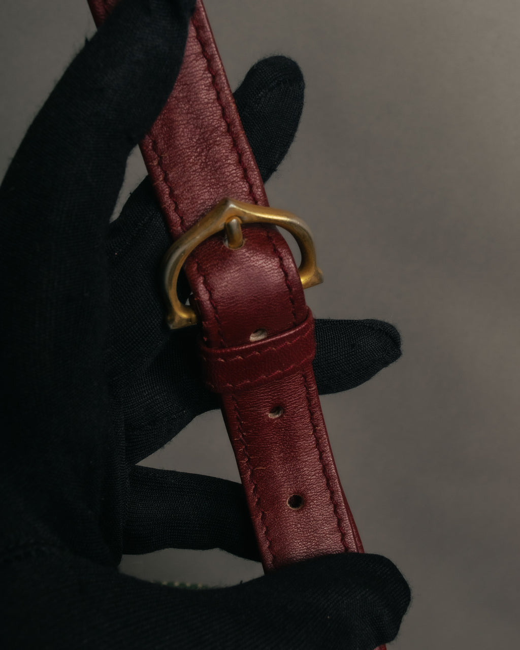 “Cartier” 80’s-90’s Must de Cartier burgundy leather shoulder bag