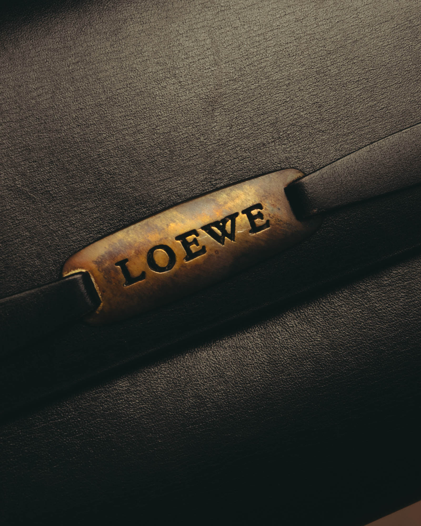 "LOEWE" Classic smooth leather top handle bag