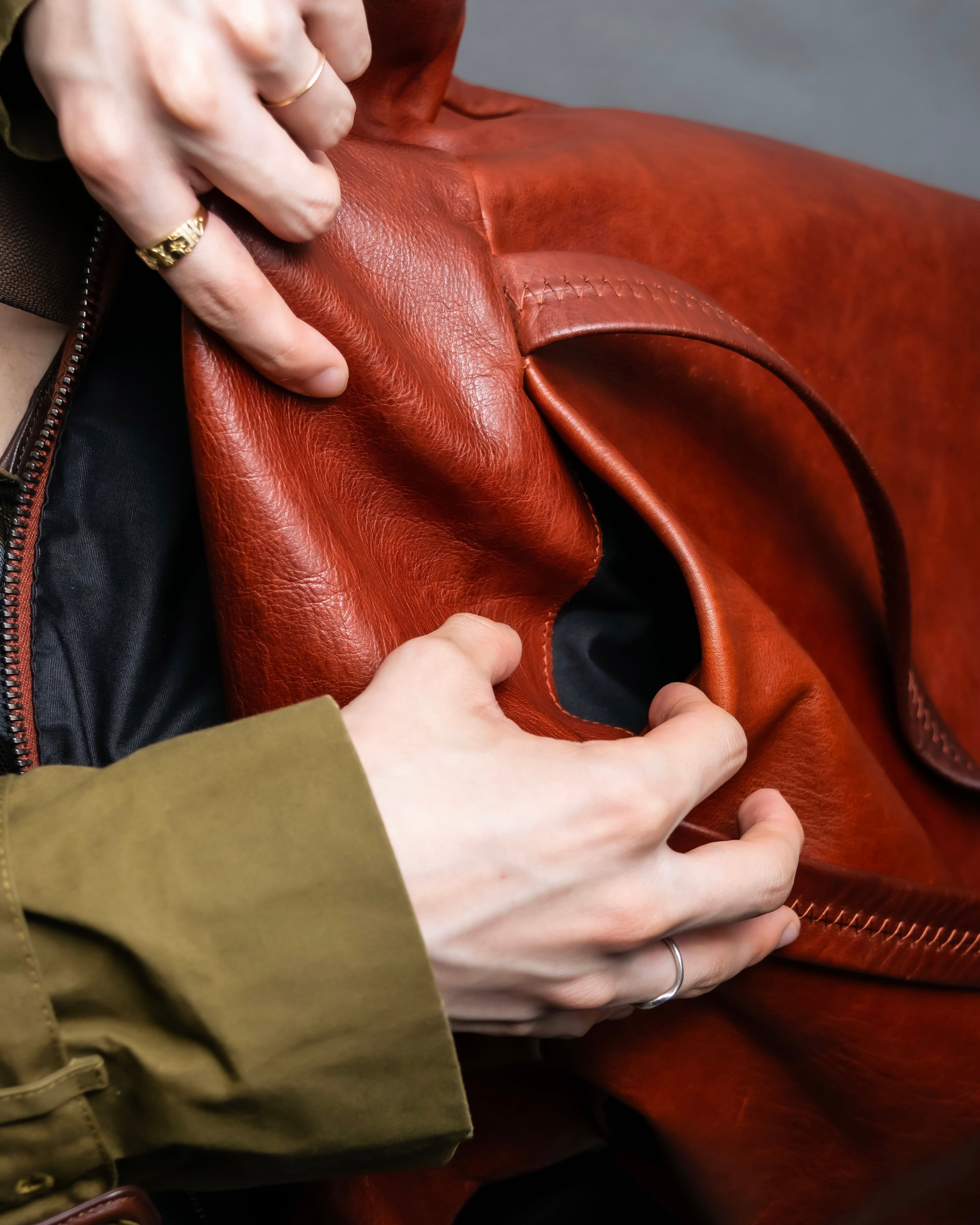 "MAISON MARGIELA" Genuine leather 2way brown color sailor bag