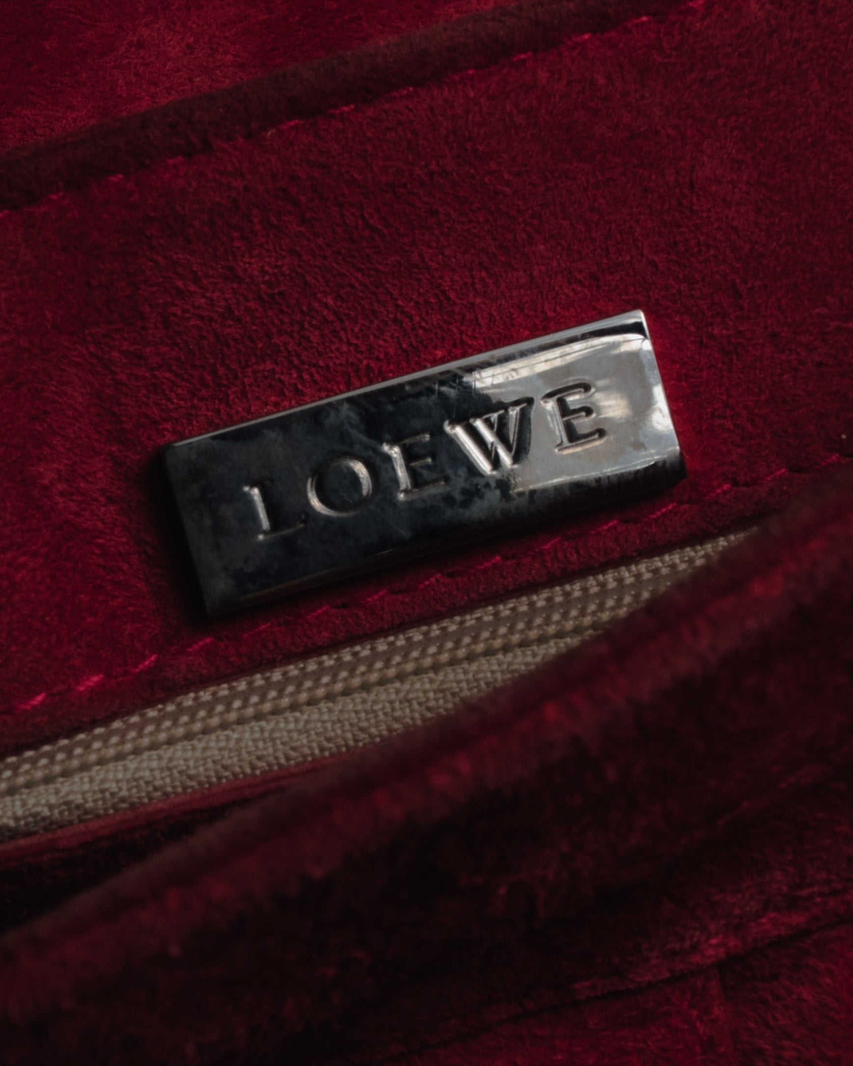 WED12LOEWE