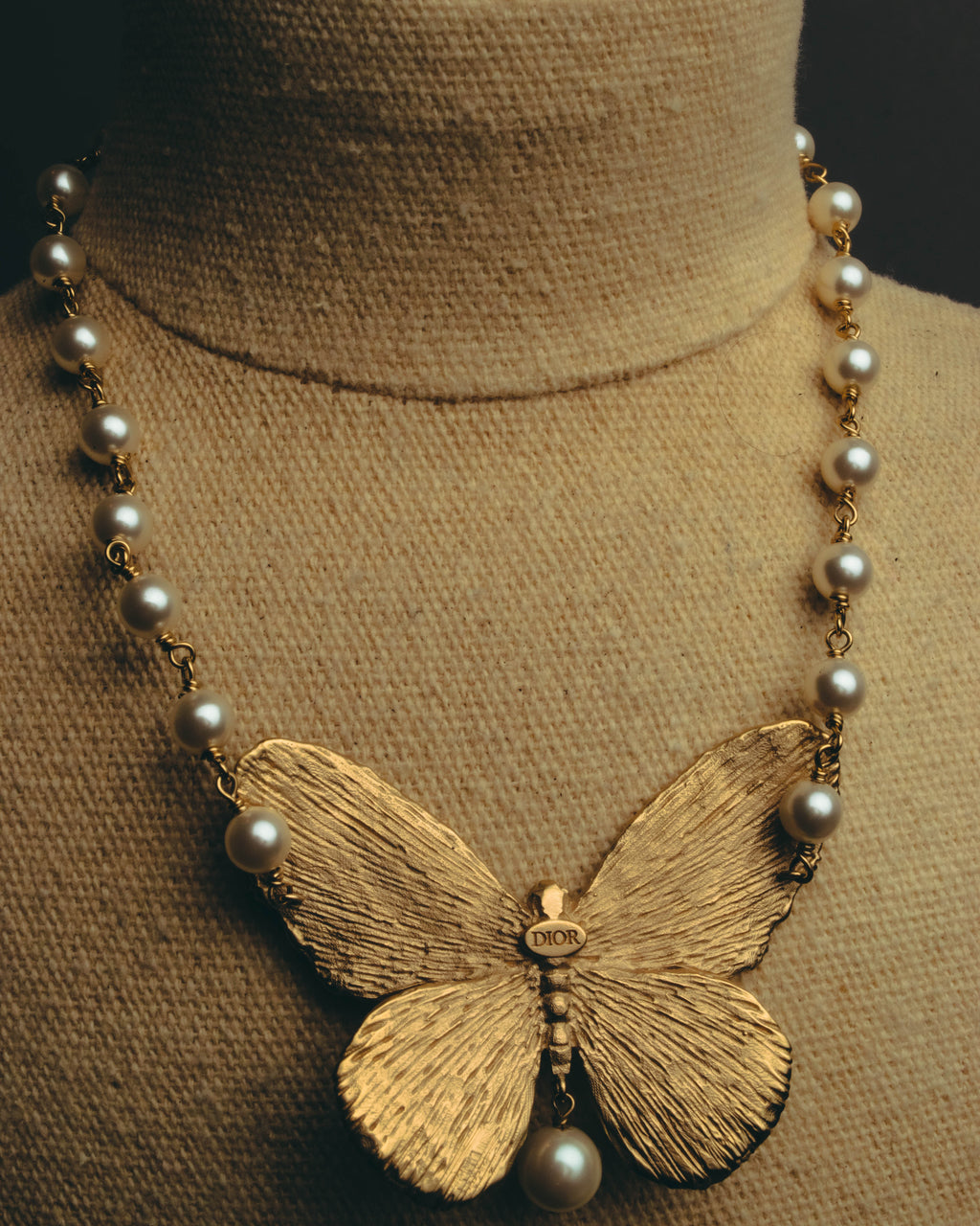 -SPECIAL- “Dior” 2023-24’s Sculpted butterfly pearl long necklace