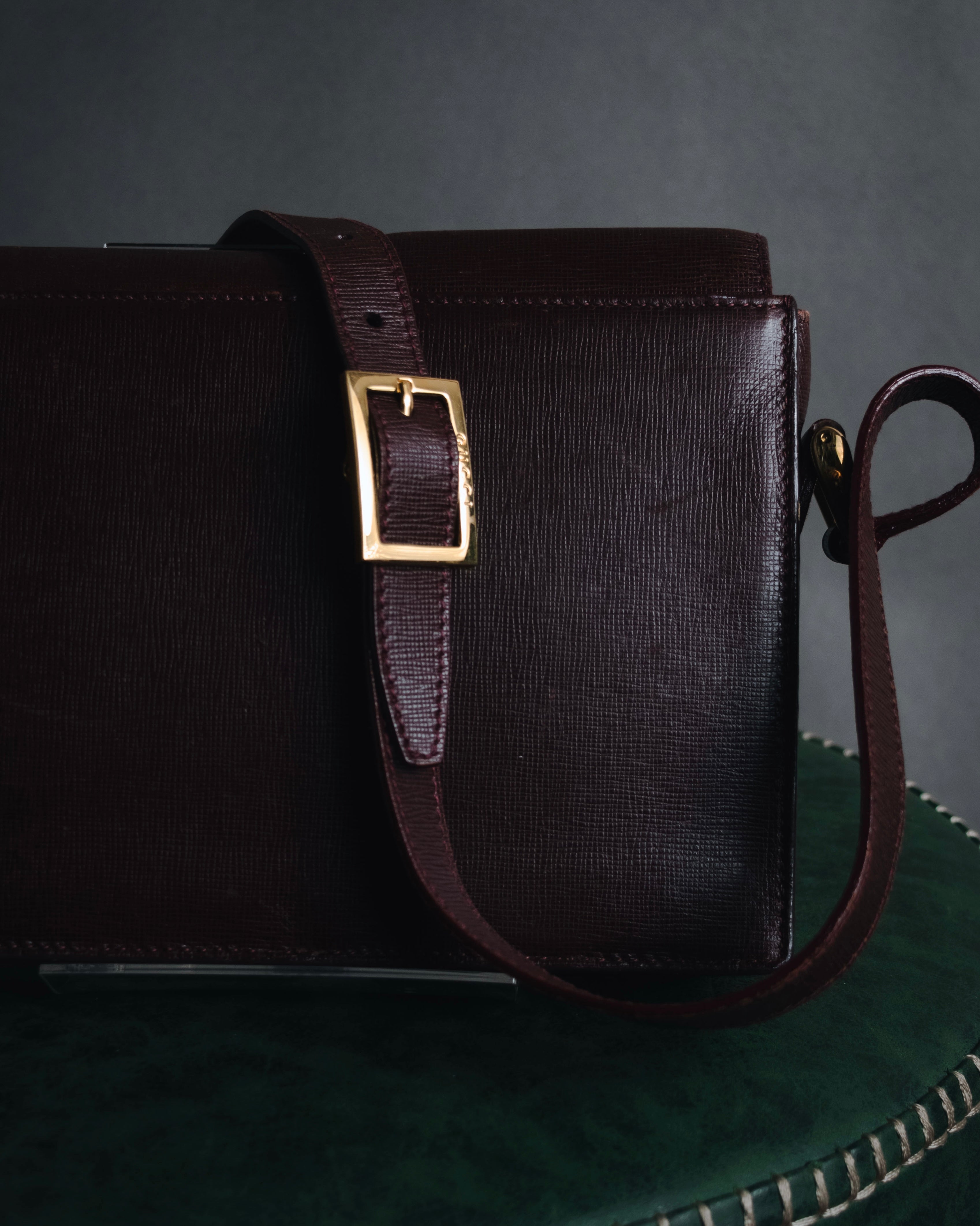 "GUCCI" 90’s Double-pocket turn-lock shoulder bag