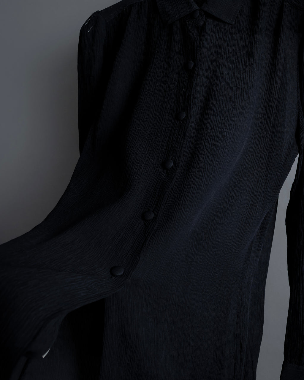 "Christian Dior PRETA PORTER" Compact gathered design crepe fabric blouse