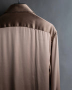 "GUCCI" Ecru beige glossy wide collar shirt