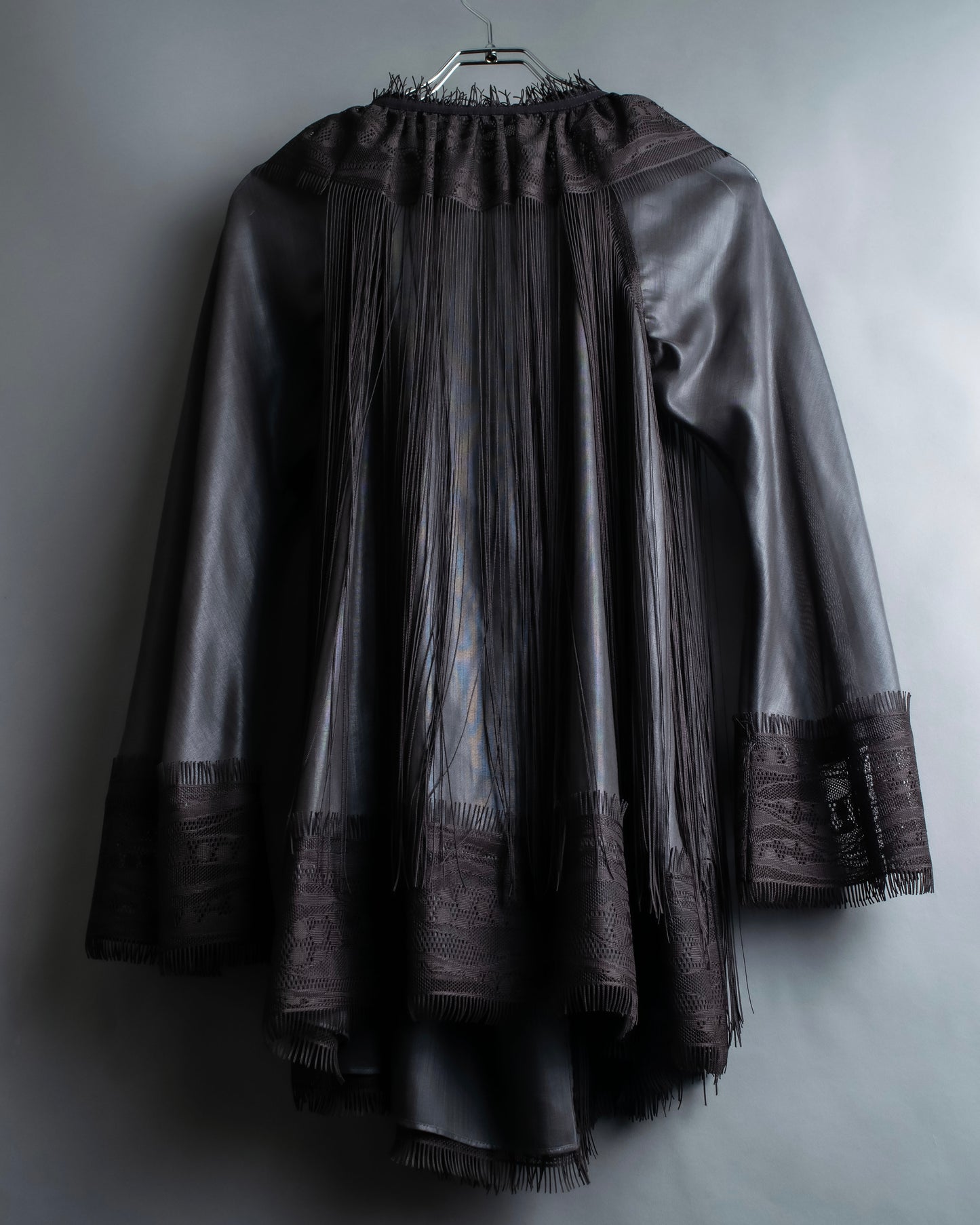 "ISSEY MIYAKE" Fringe design embroidered jacket