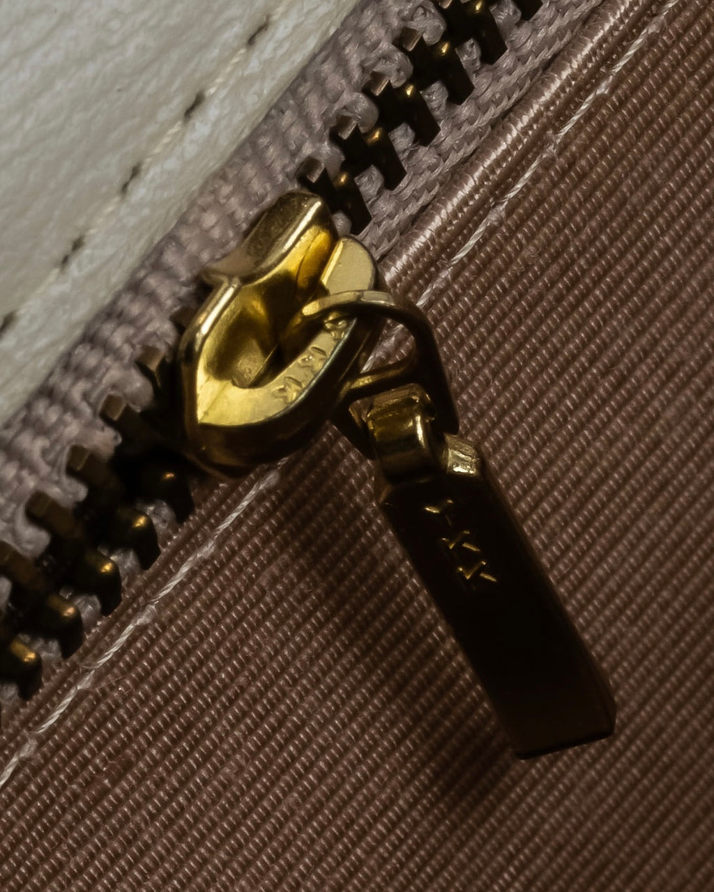 "Valentino Garavani" Square form bicolor 2way leather bag