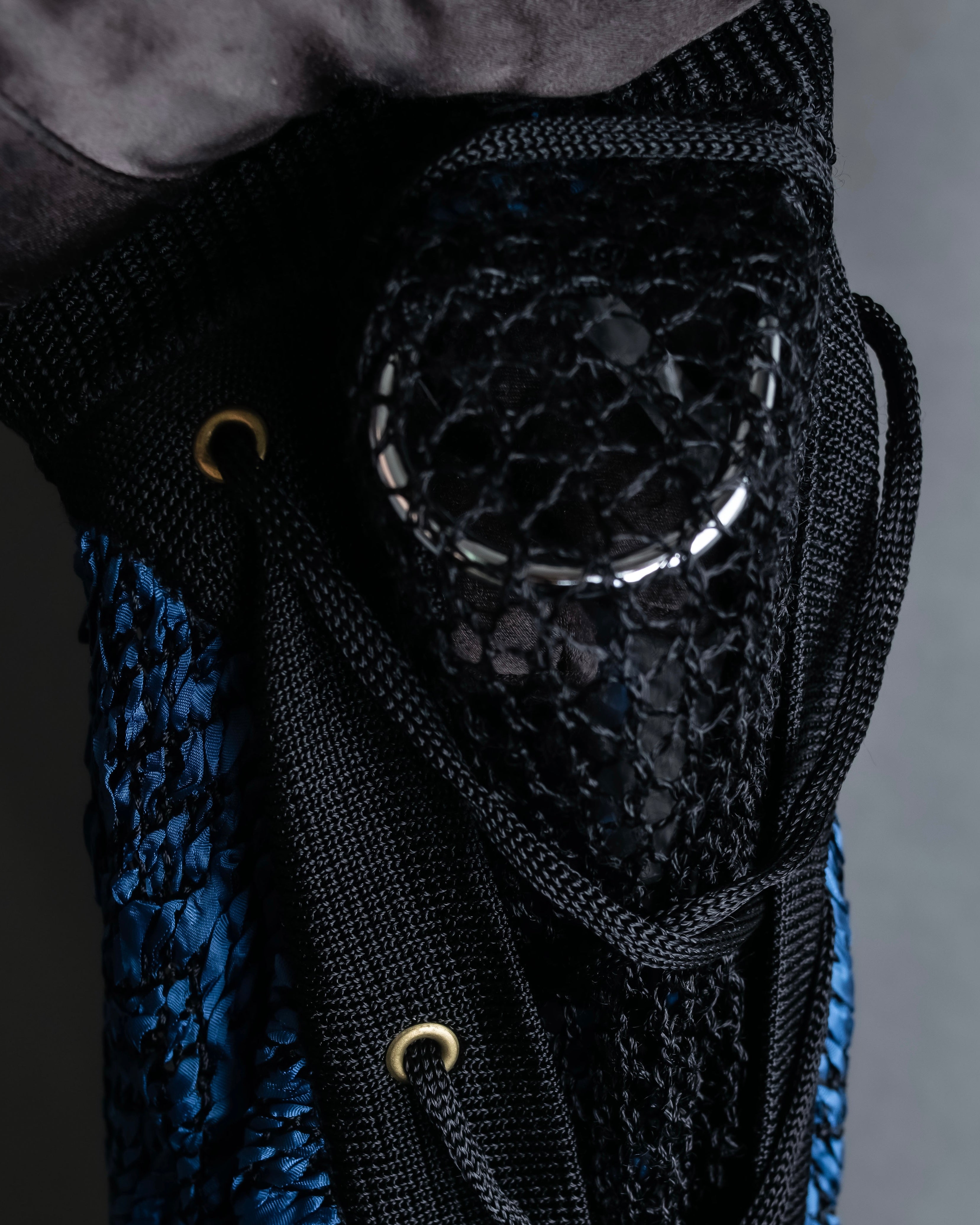 "TOGA ARCHIVES" String design mesh switching melange knit