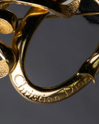 "Christian Dior" Oval ribbon motif gold brooch