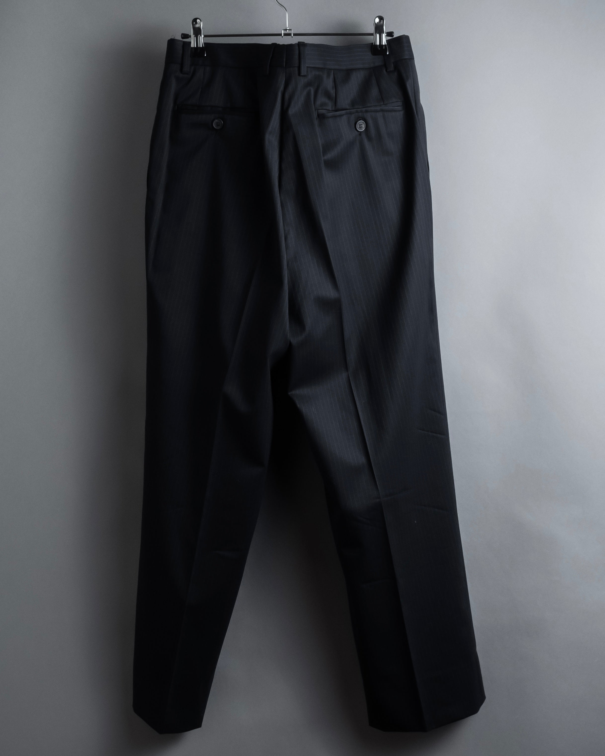 "GUCCI" 90's Elegant suiting pinstripe set up