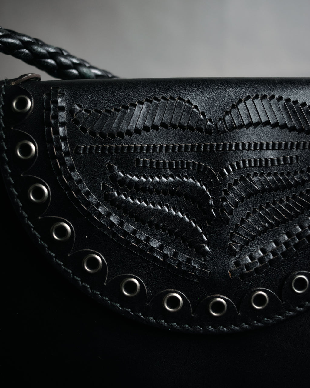 –SPECIAL– “YVES SAINT LAURENT”
2000’s Folk cutwork leather shoulder bag