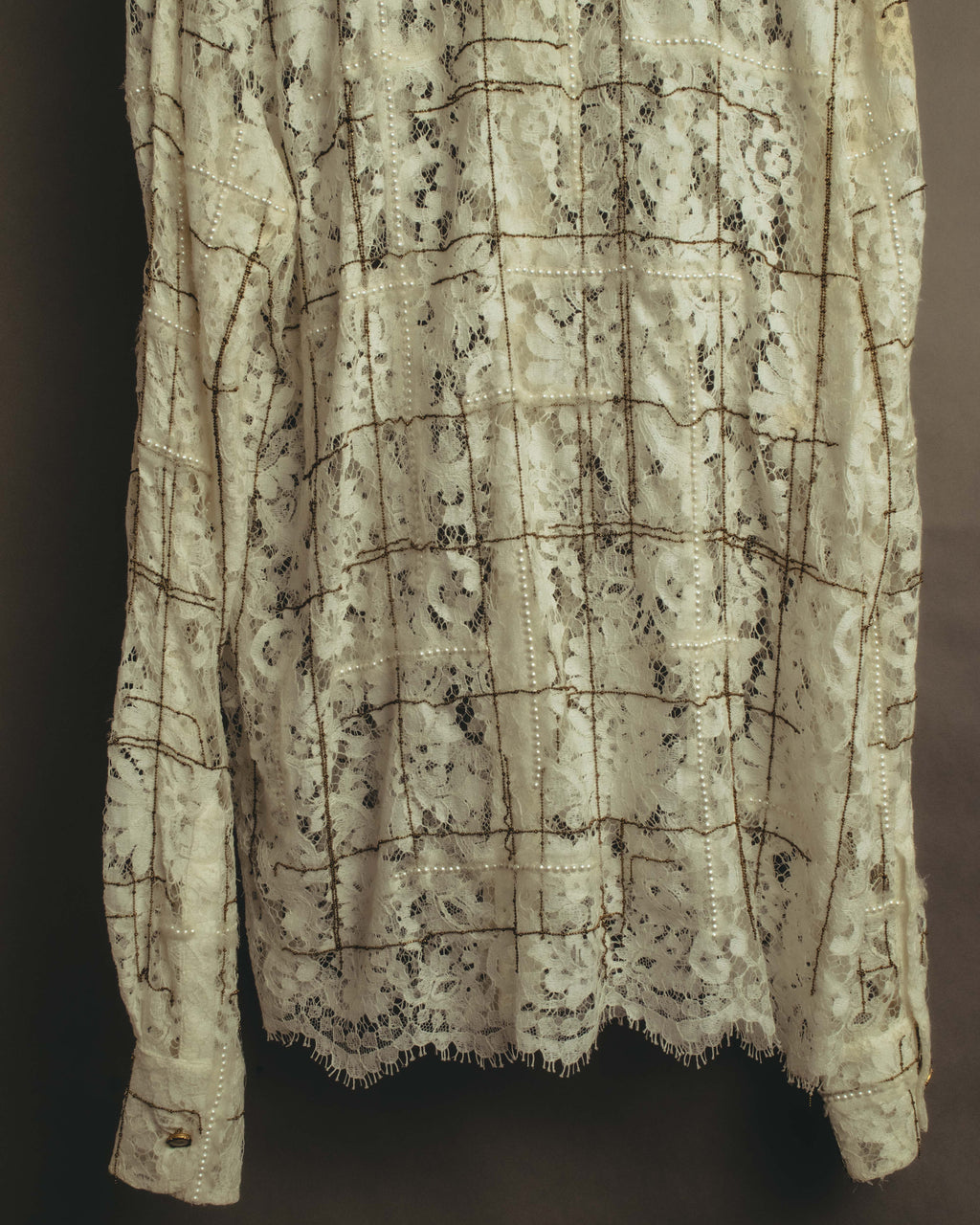 -SPECIAL- "CHANEL" 10's-20's Embellished floral lace and pearl check oversized shirt