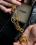 "1993's CHANEL" Coco mark motif gold bracelet