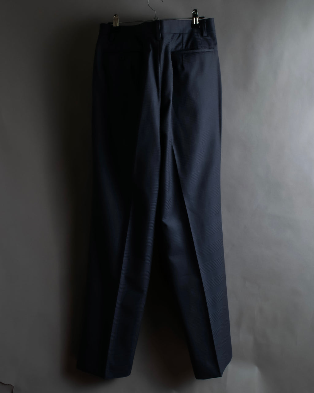 "CHRISTIAN DIOR MONSIEUR"
Shadow check pattern structured set up