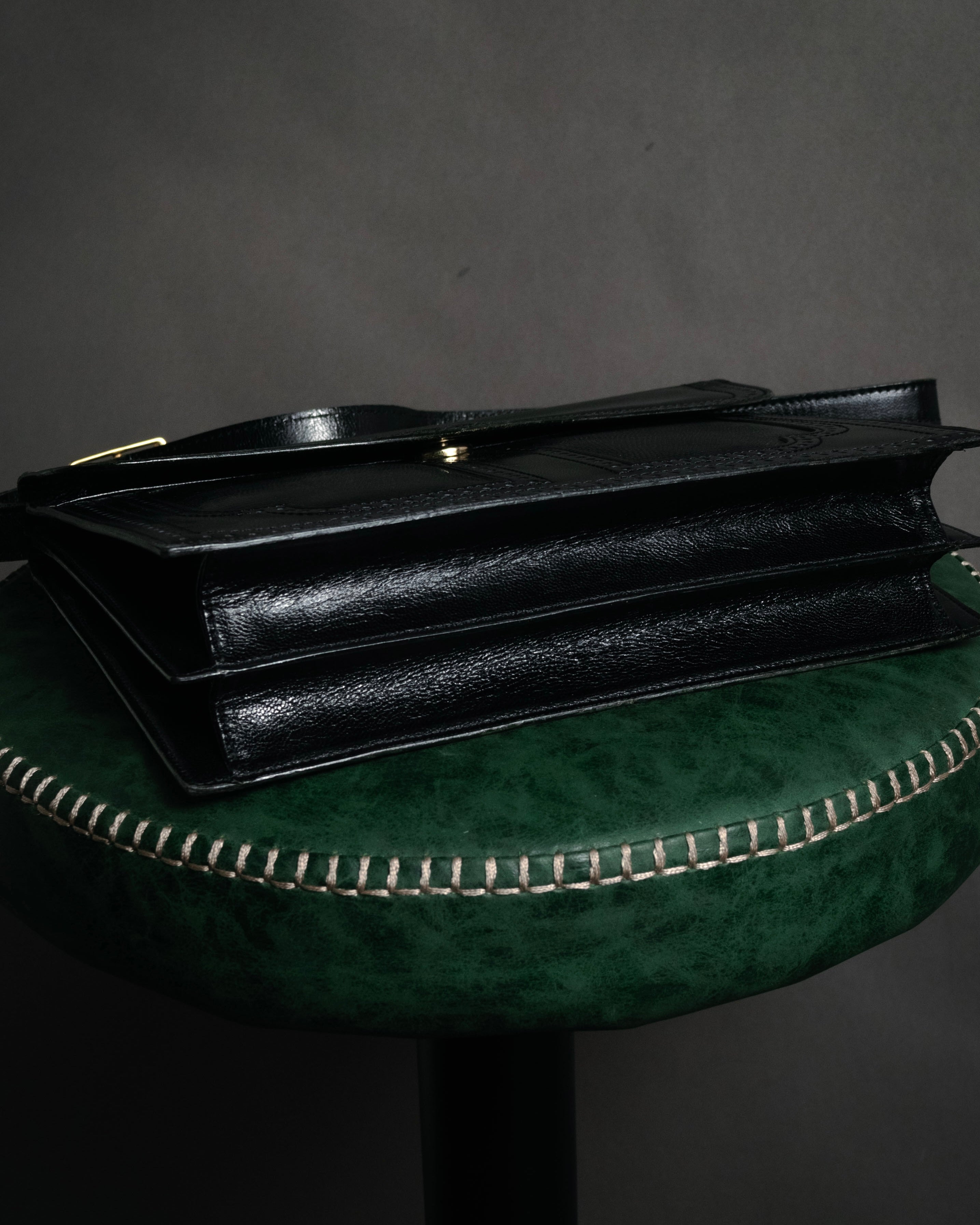 YVES SAINT LAURENT (イヴ・サンローラン) - リザード型押し