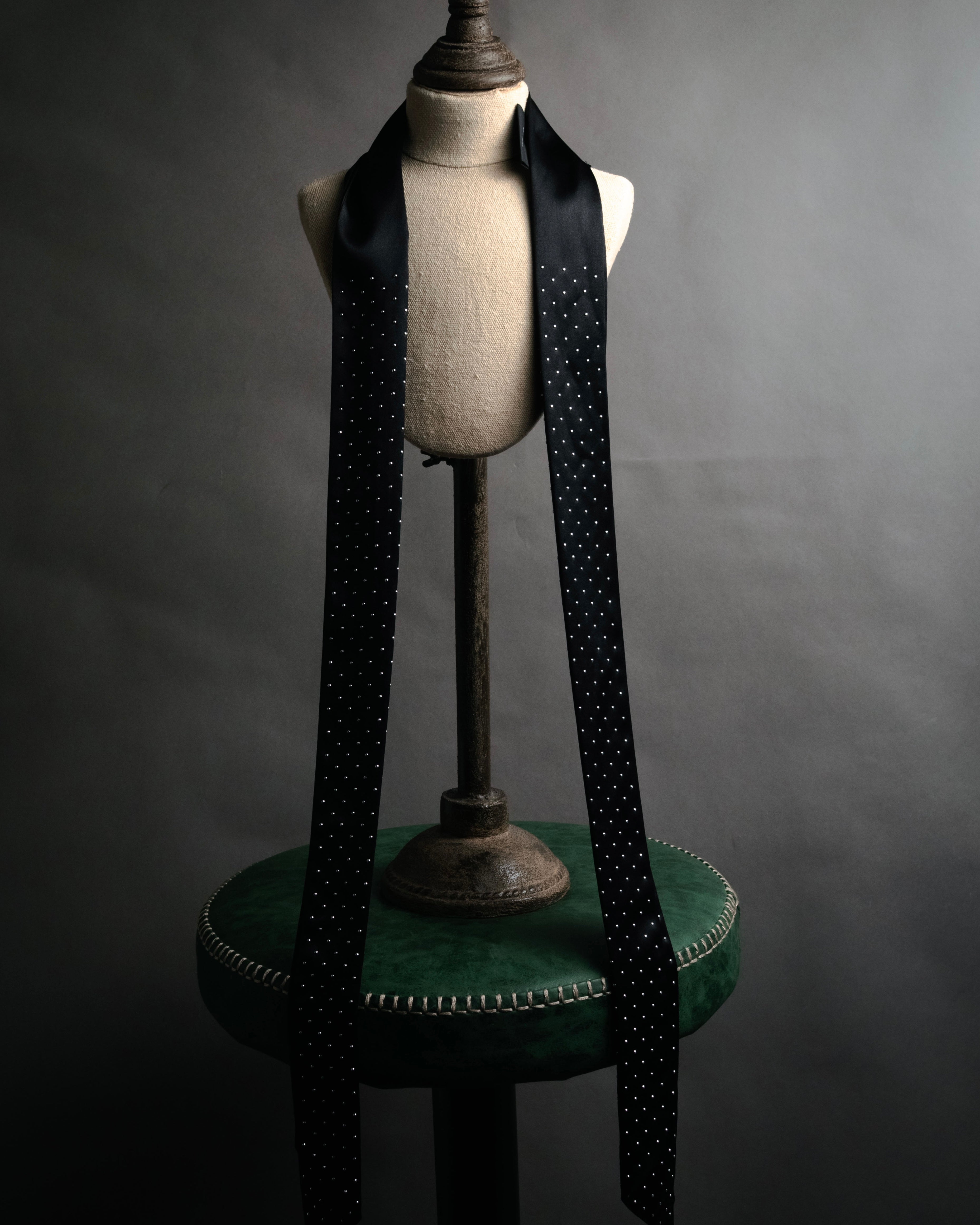 –SPECIAL– “SAINT LAURENT PARIS”
2013-2016 Studded silk ribbon tie