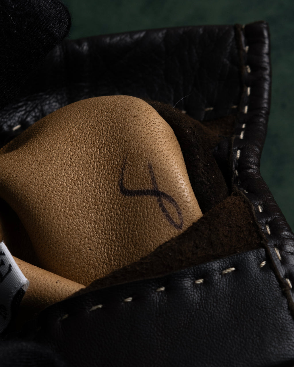 "LOEWE" Logo engraved combination leather gloves