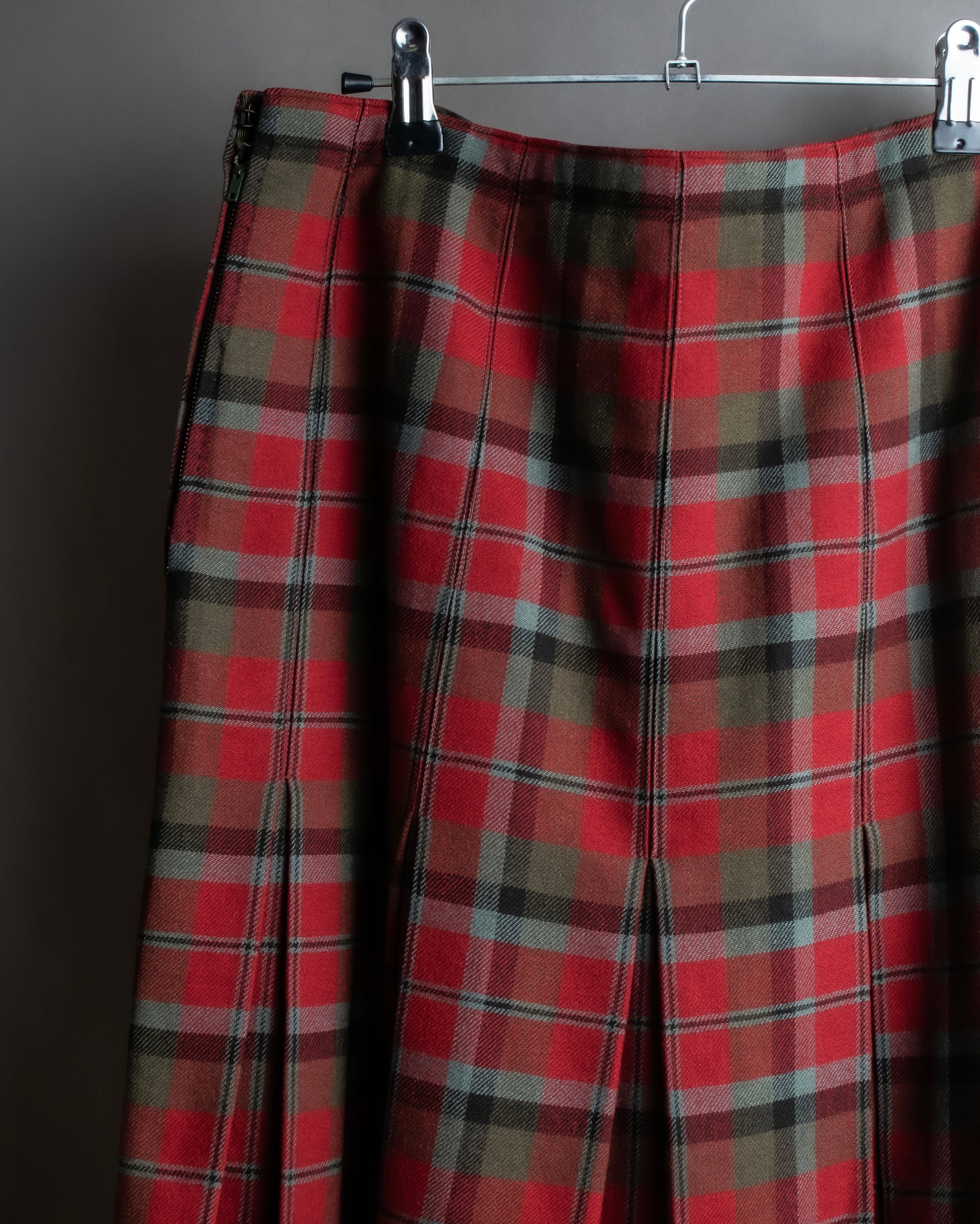 Vintage tartan check pleated skirt