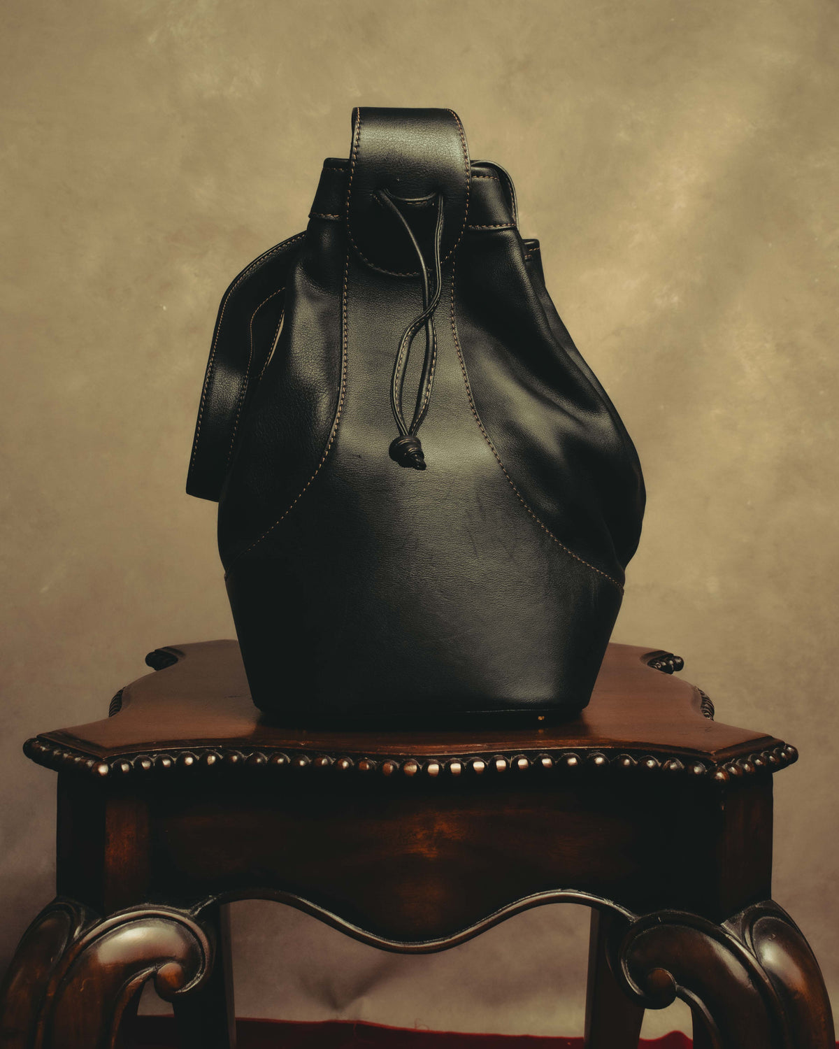 "LOEWE" 90's-10's classic drawstring shoulder bag