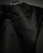 "ARMANI COLLEZIONI" Classic Italian tailoring stripe pattern set up