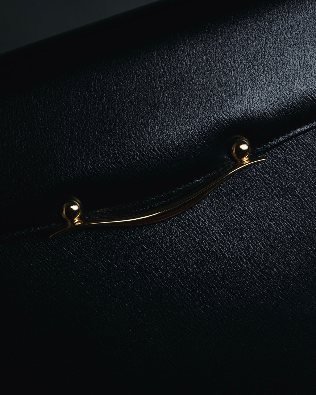 "PIERRE BALMAIN" 80’s-90’s box calf gold bar top handle bag