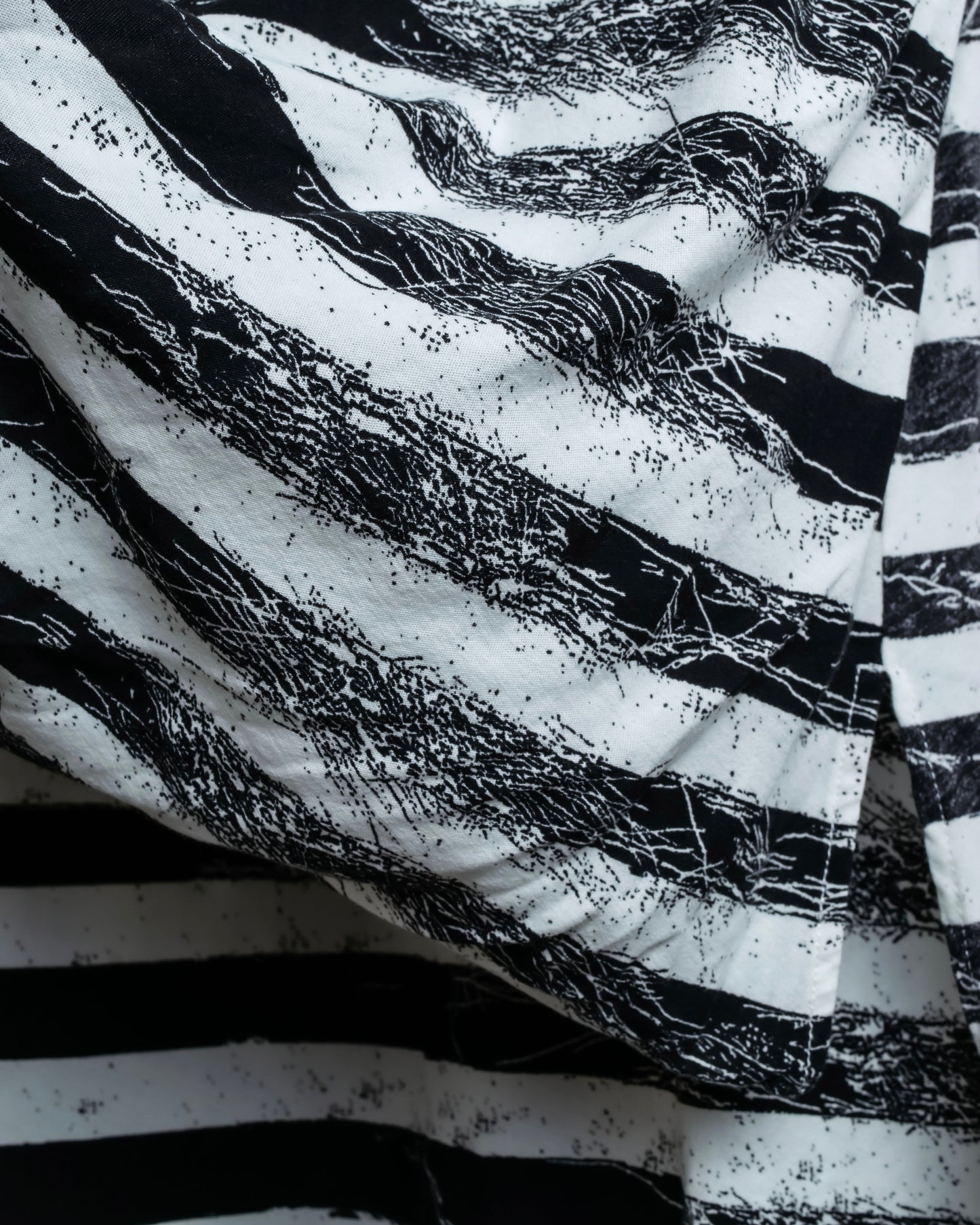 "MM6 MAISON MARGIELA" Peeling border pattern sleeveless pullover