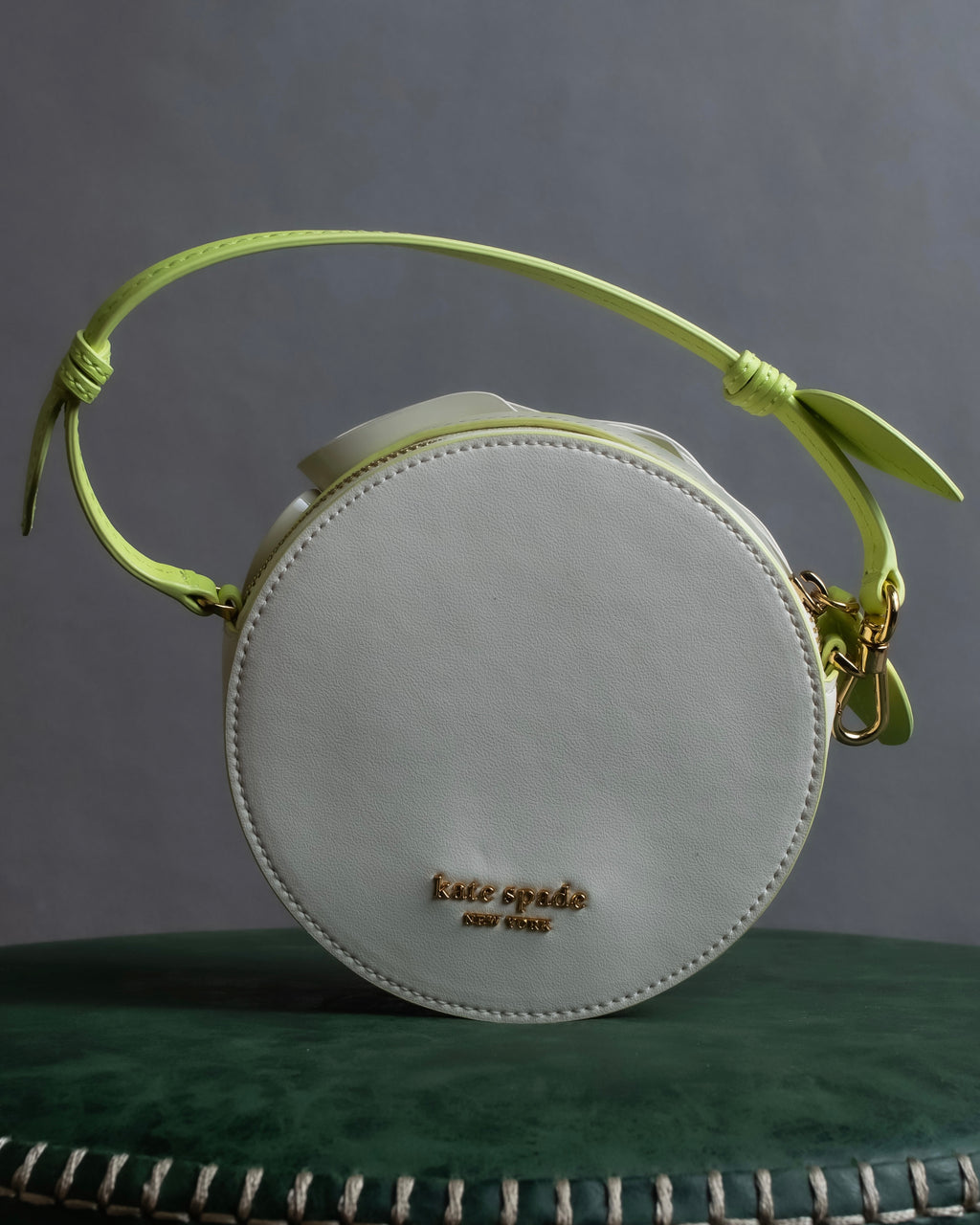 "Kate Spade" 3D rose design round hand bag