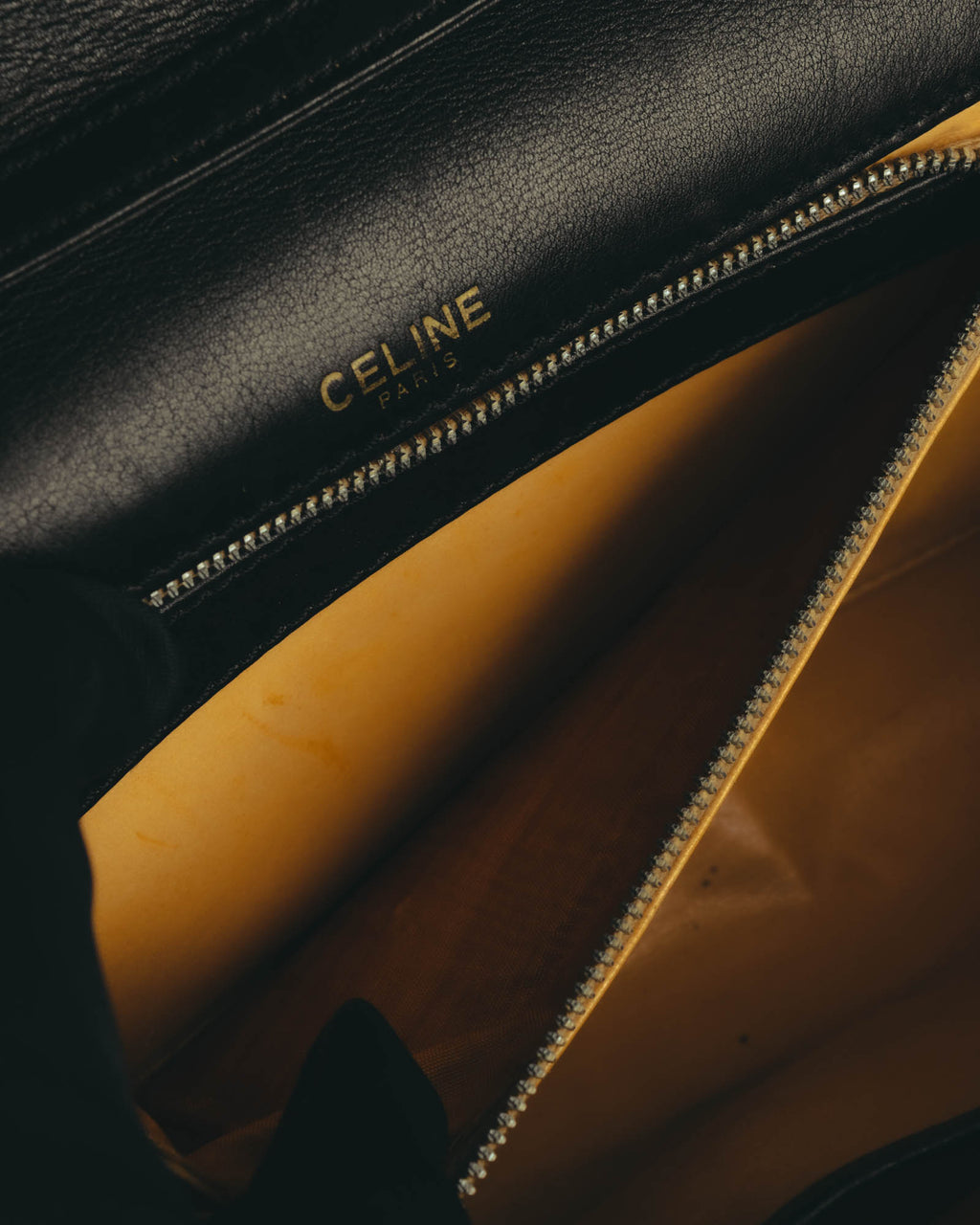 "CELINE" 70's-80's Classic horsebit leather shoulder handbag