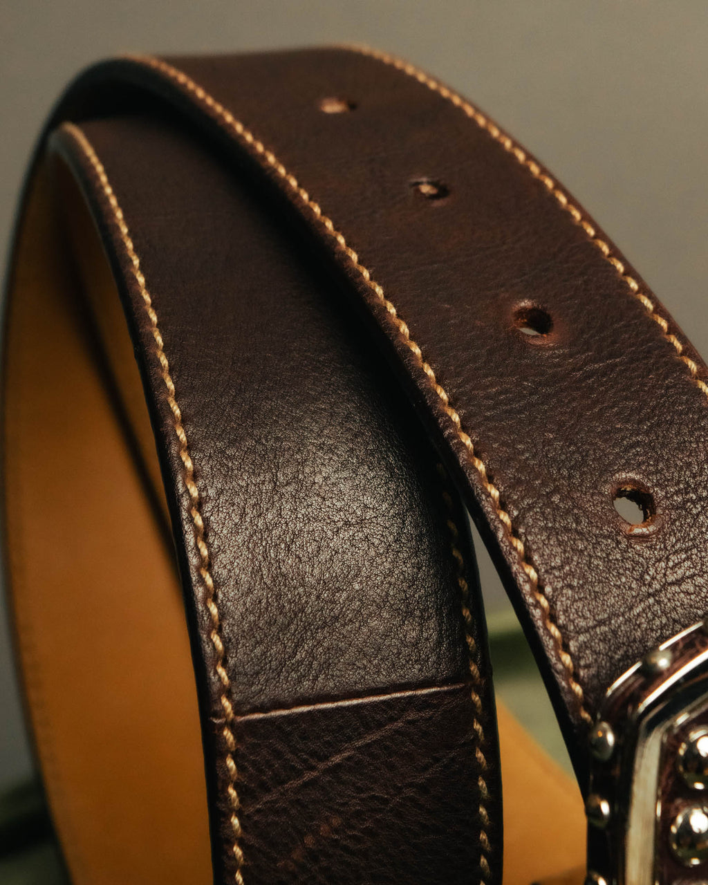 “PRADA” 90’s-00’s Studded logo leather belt