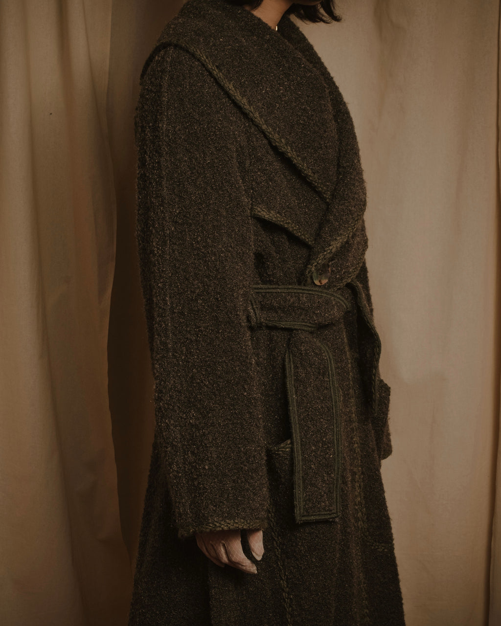 –SPECIAL– "FENDI"
Late 80s-early 90s oversized pile wool wrap coat